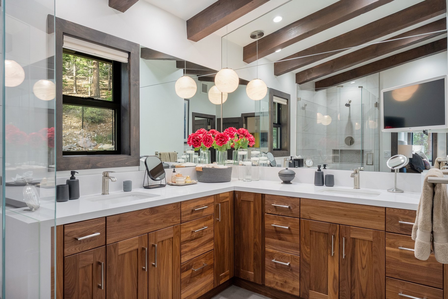  Privacy, Nature & Legacy  A Rare Tahoe Estate - 物件實景