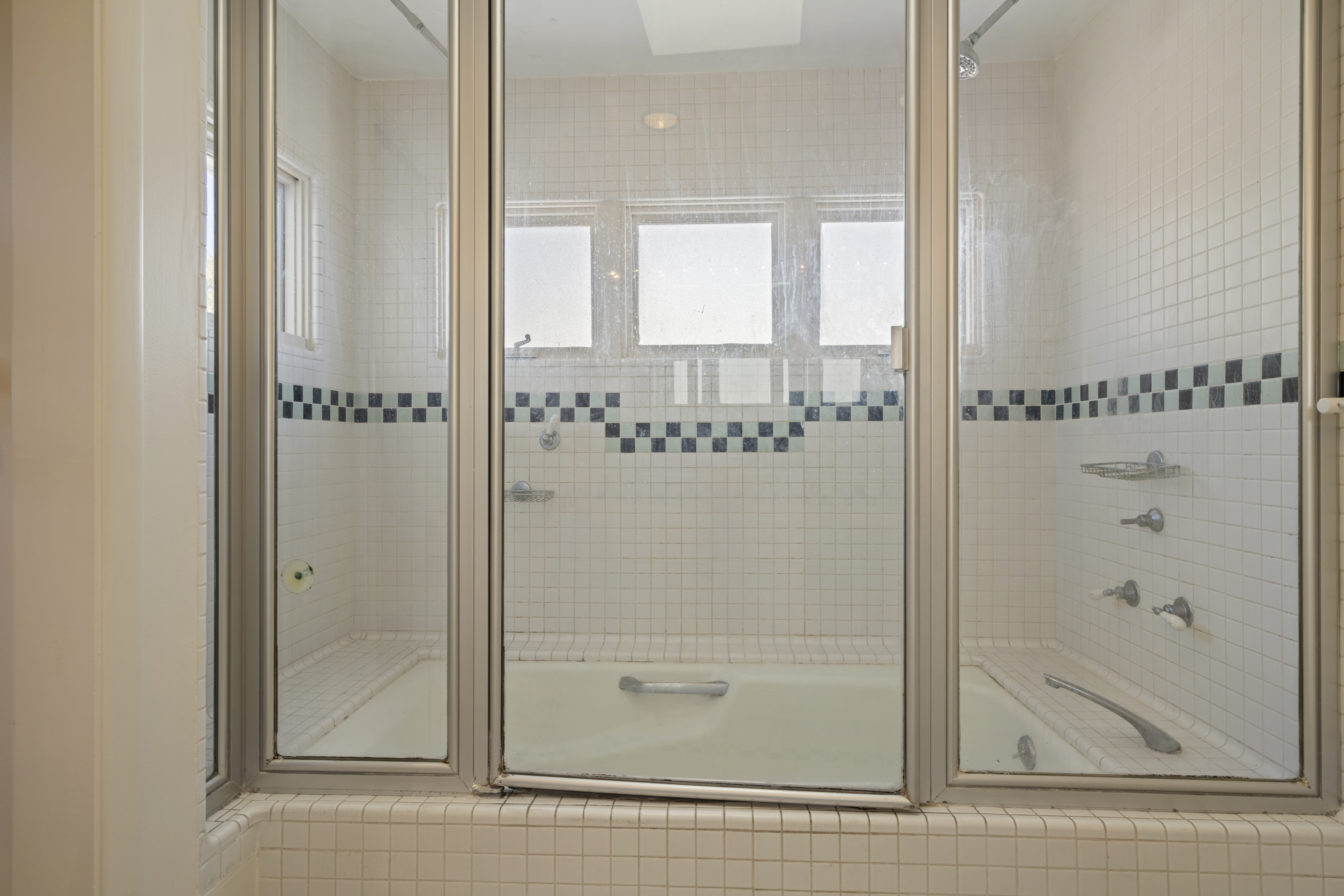  2108 Grandview Avenue, Manhattan Beach, CA 90266 - 物件實景