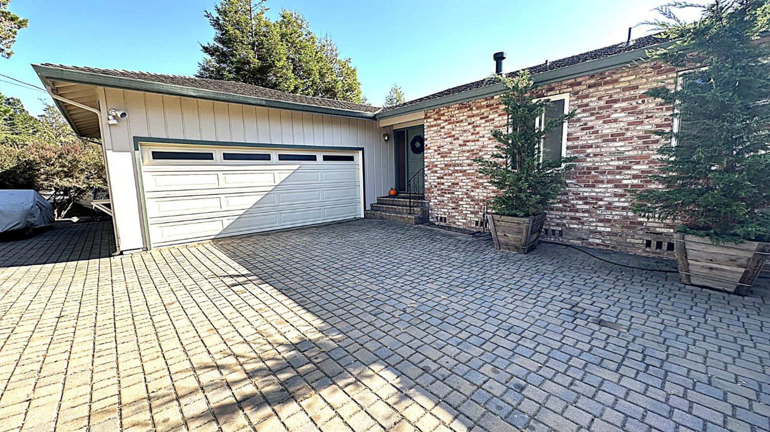 Pebble Beach, California, 93953, United States, 3 Bedrooms Bedrooms, ,3 BathroomsBathrooms,Residential,For Sale,1977347