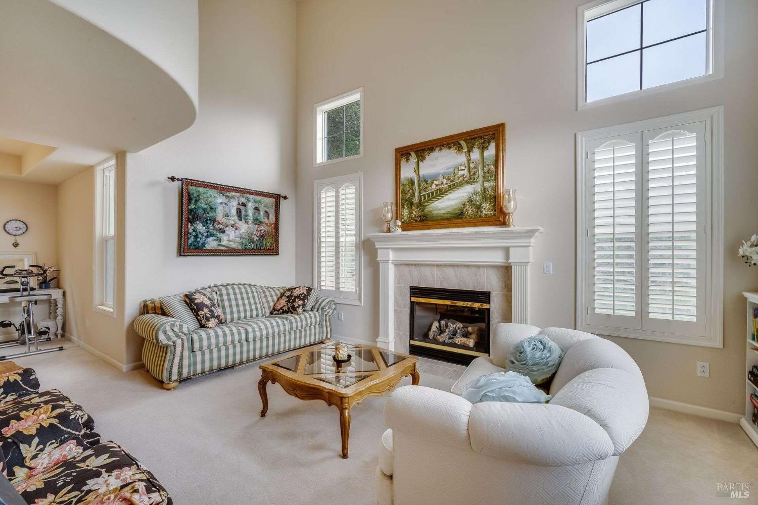 Santa Rosa, California, 95403, United States, 4 Bedrooms Bedrooms, ,4 BathroomsBathrooms,Residential,For Sale,1981253