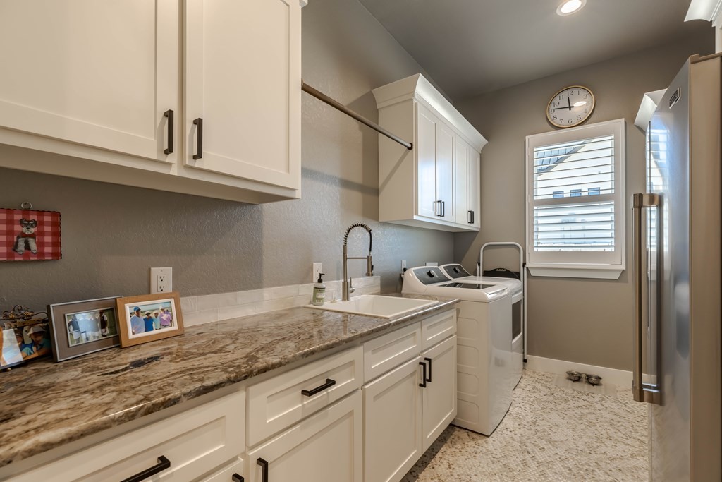 3308 Shelton Dr, Kerrville, Texas, 78028, United States, 3 Bedrooms Bedrooms, ,3 BathroomsBathrooms,Residential,For Sale,3308 Shelton Dr,1448388