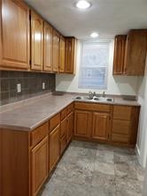 Cranston, Rhode Island, 02910, United States, 5 Bedrooms Bedrooms, ,3 BathroomsBathrooms,Residential,For Sale,1739415