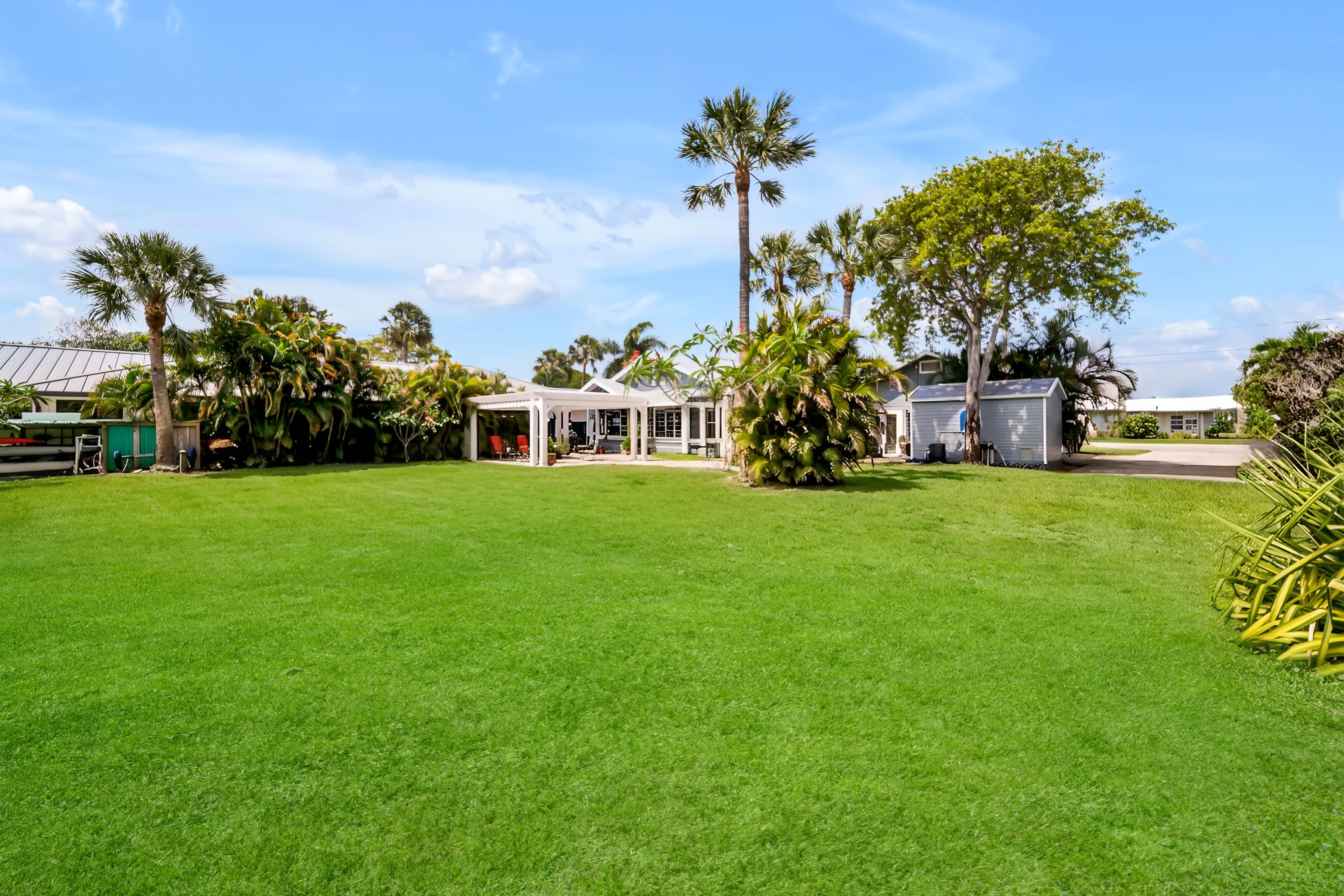  1408 N Lakeside Drive - 物件實景