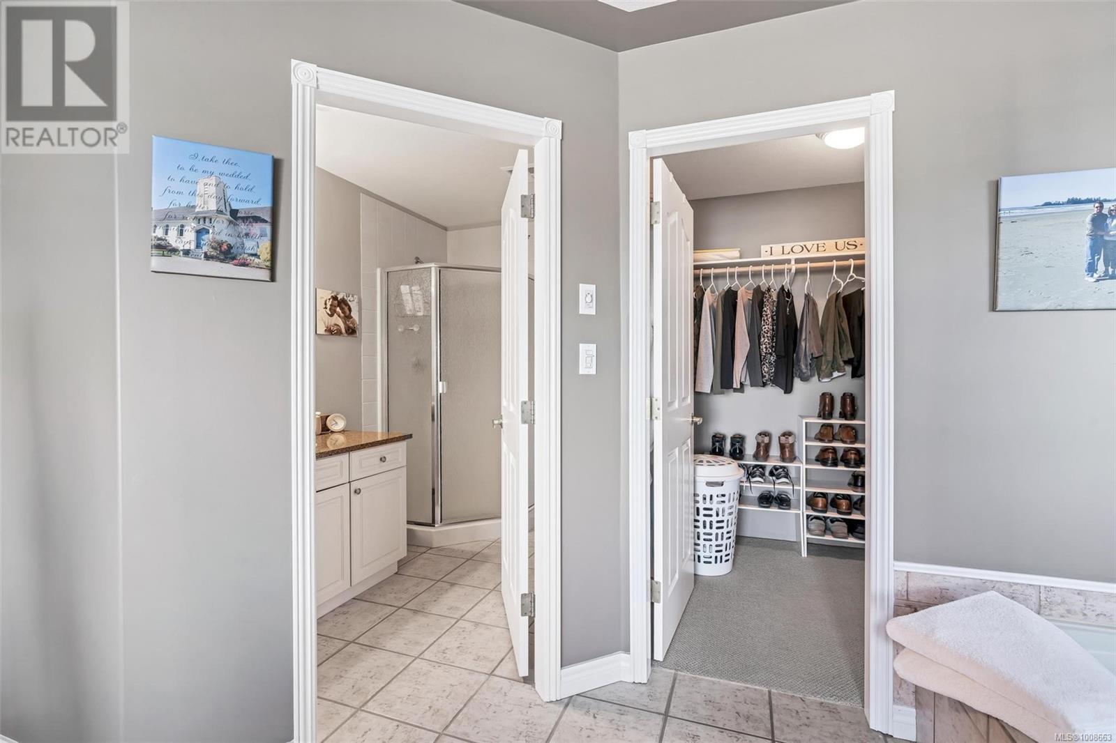 DUNCAN, British Columbia, V9L 5P3, CA, 4 Bedrooms Bedrooms, ,3 BathroomsBathrooms,Residential,For Sale,1908647