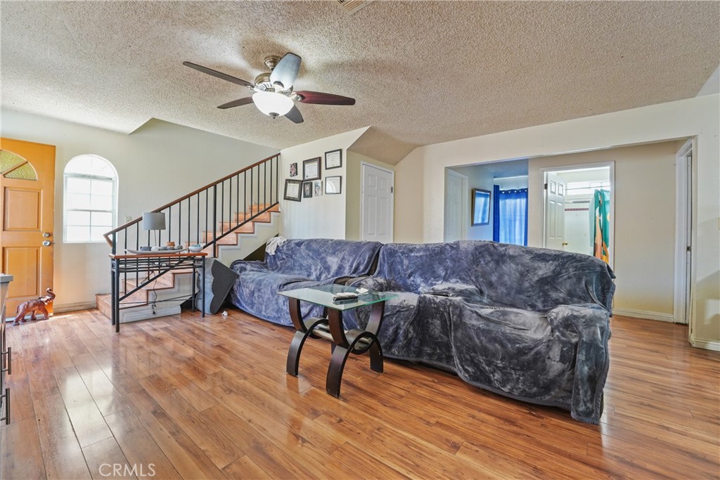 Los Angeles, California, 90032, United States, ,Residential,For Sale,1810612