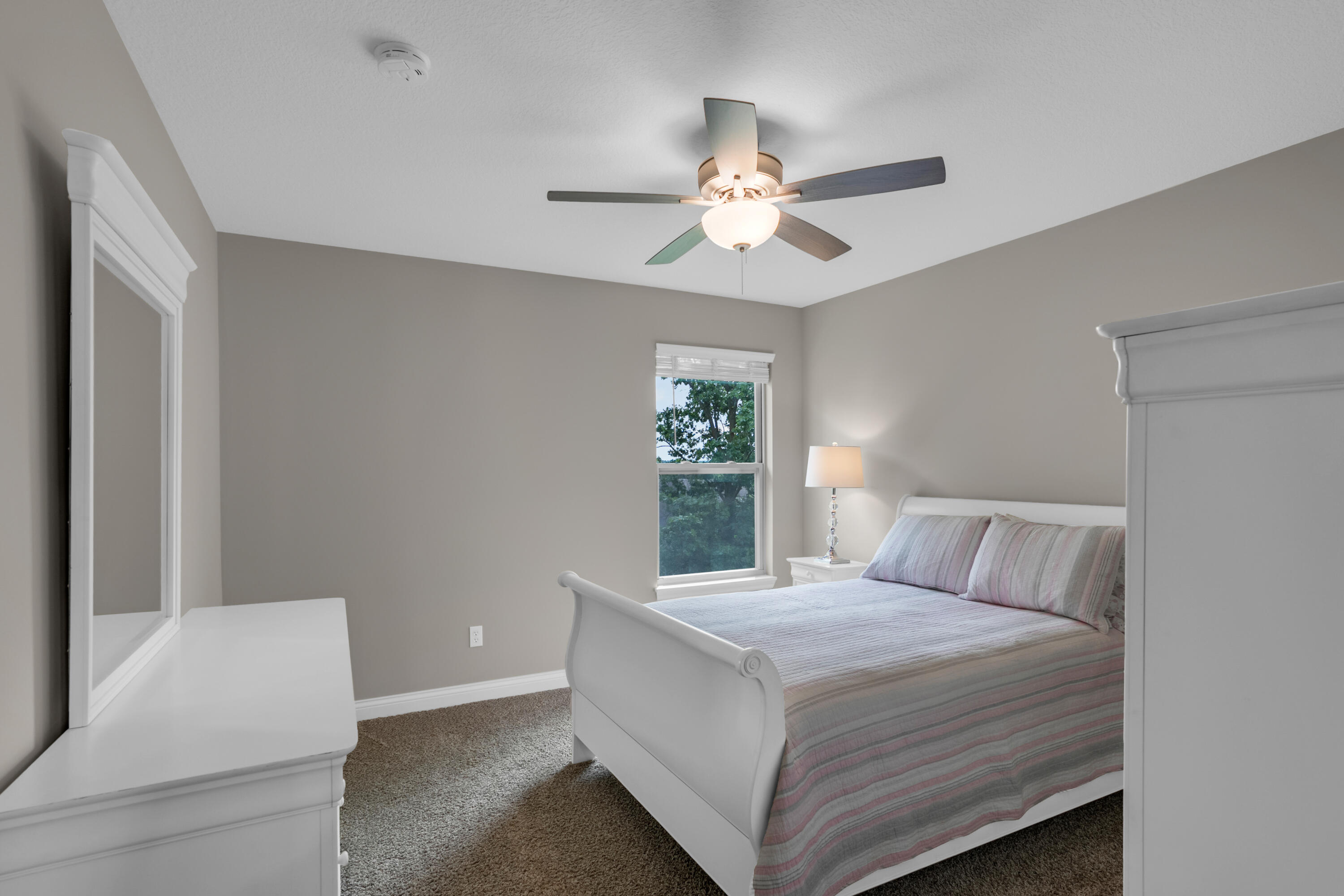 COLUMBIA, Missouri, 65203, United States, 5 Bedrooms Bedrooms, ,3 BathroomsBathrooms,Residential,For Sale,1976271