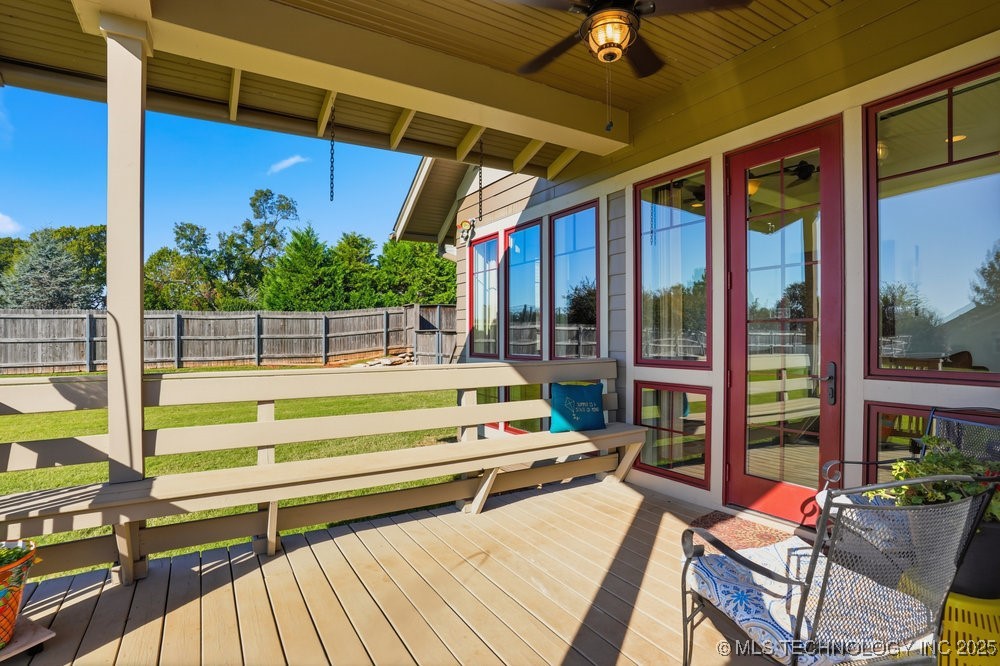 Jenks, Oklahoma, 74037, United States, 5 Bedrooms Bedrooms, ,6 BathroomsBathrooms,Residential,For Sale,1989076