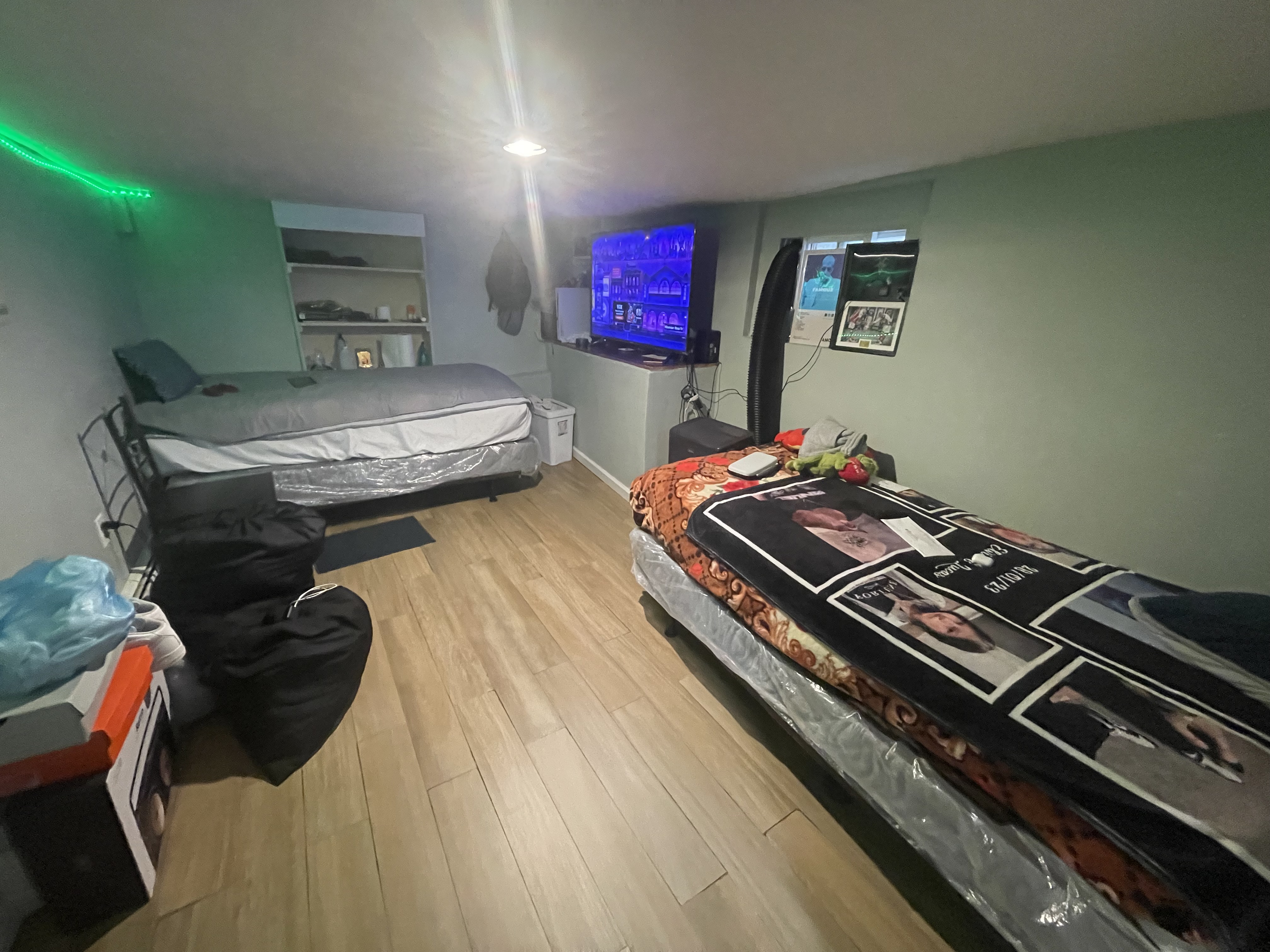 Fairview, New Jersey, 07022, United States, 3 Bedrooms Bedrooms, ,1 BathroomBathrooms,Residential,For Sale,1935345
