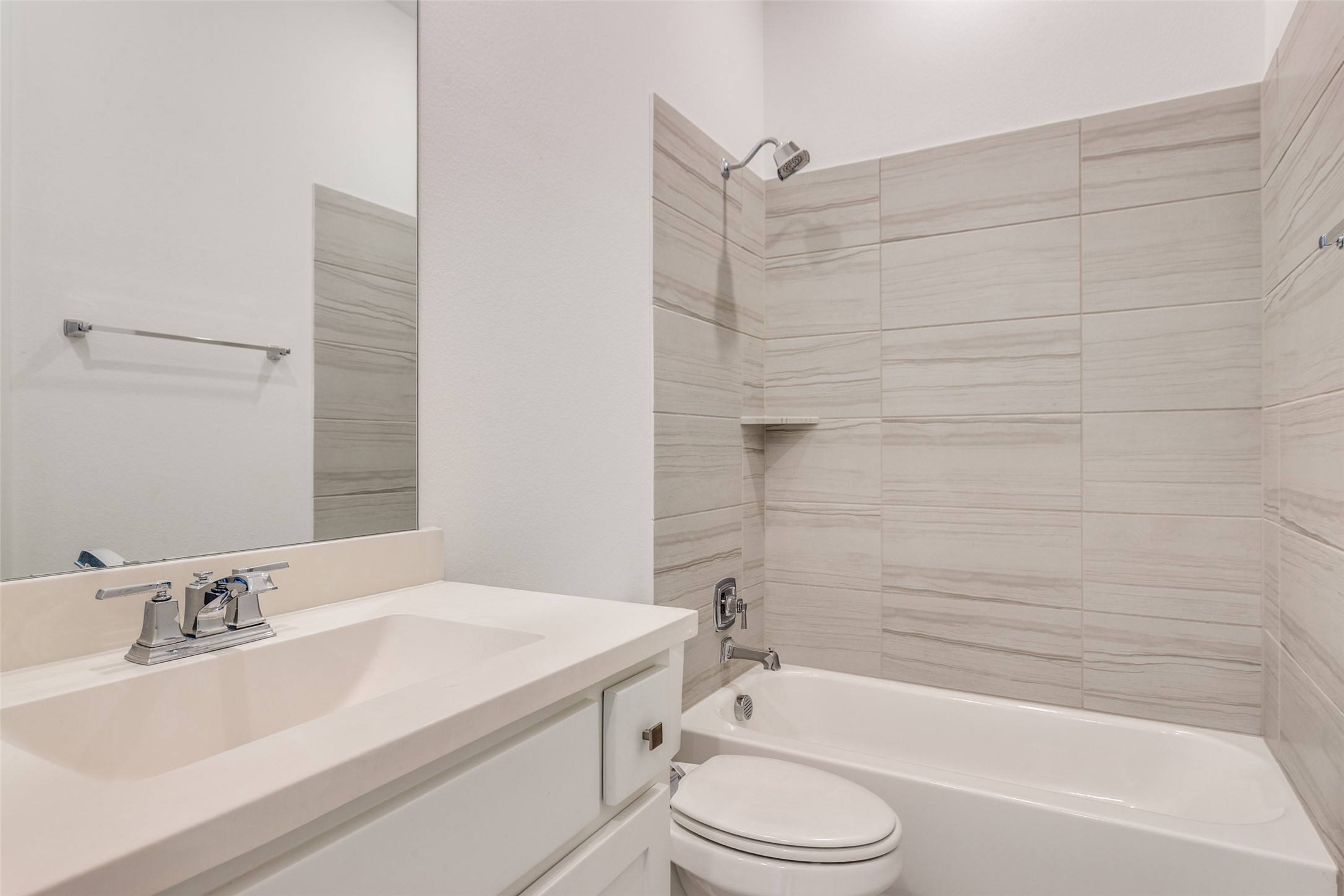 Mansfield, Texas, 76063, United States, 4 Bedrooms Bedrooms, ,4 BathroomsBathrooms,Residential,For Sale,1954630