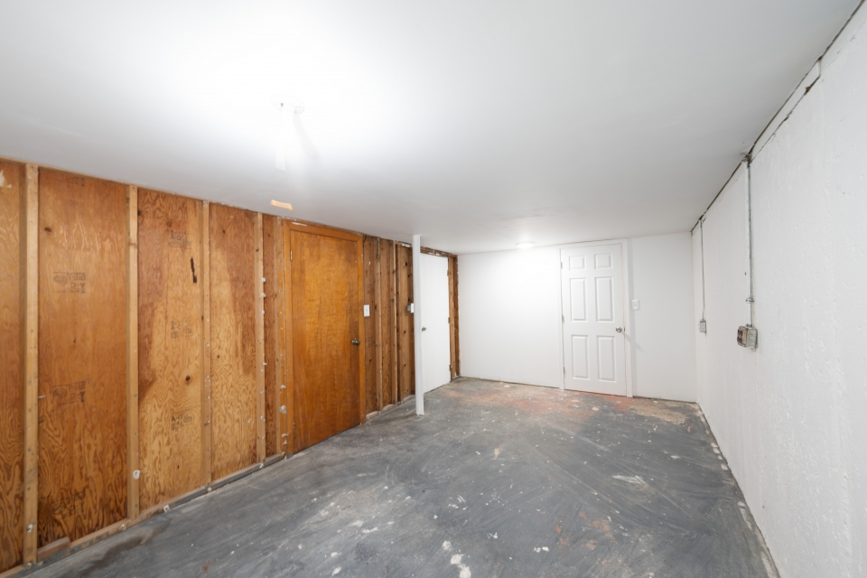 Braintree, Massachusetts, 02184, United States, 3 Bedrooms Bedrooms, ,3 BathroomsBathrooms,Residential,For Sale,2001239