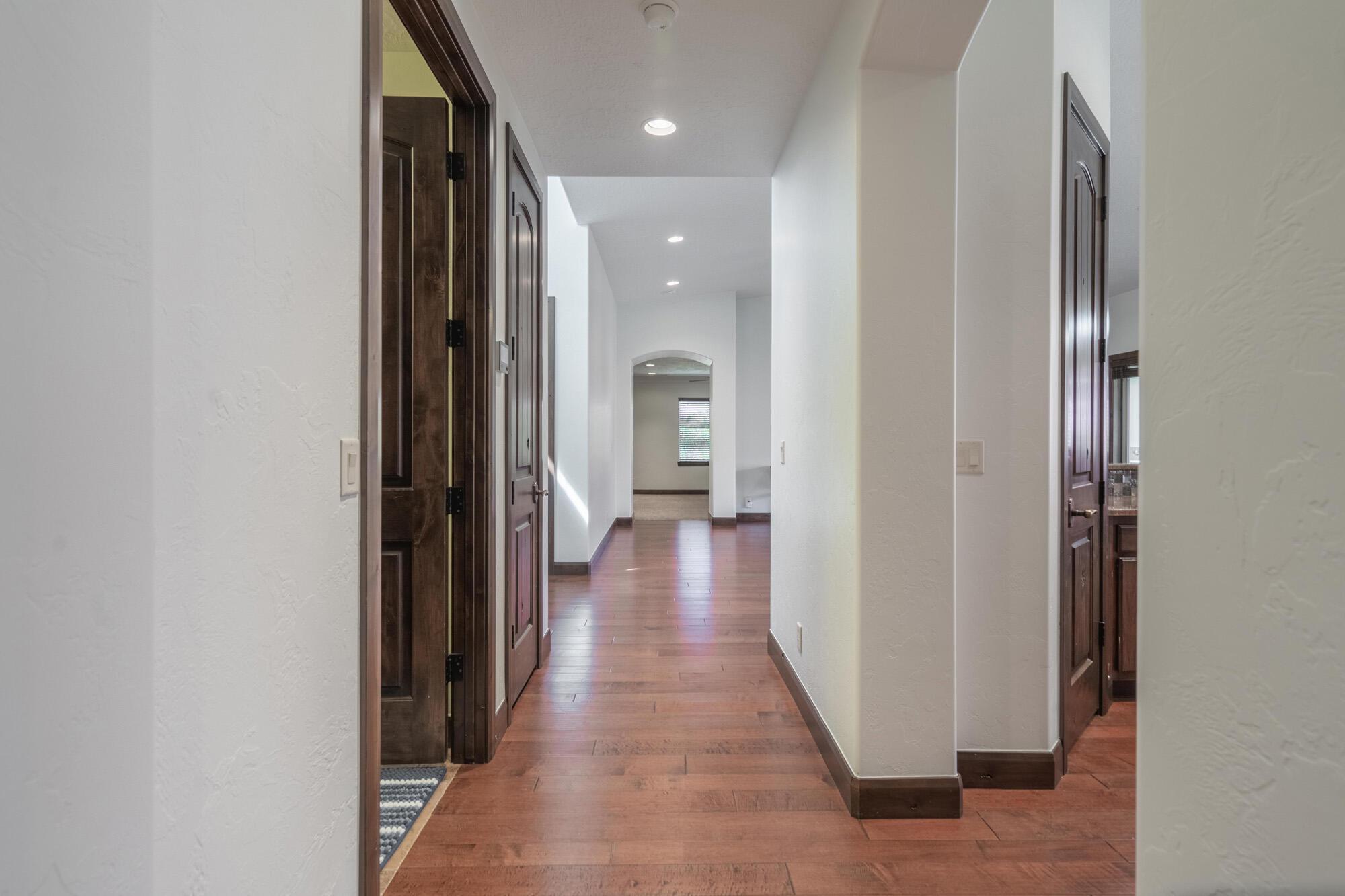 Washington, Utah, 84780, United States, 4 Bedrooms Bedrooms, ,2 BathroomsBathrooms,Residential,For Sale,2009720