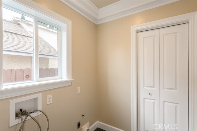 Lake Elsinore, California, 92530, United States, 4 Bedrooms Bedrooms, ,5 BathroomsBathrooms,Residential,For Sale,2008586