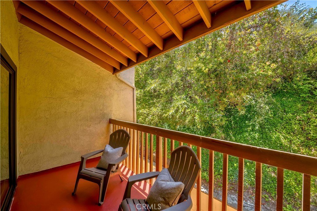 Fullerton, California, 92833, United States, 2 Bedrooms Bedrooms, ,3 BathroomsBathrooms,Residential,For Sale,1890982