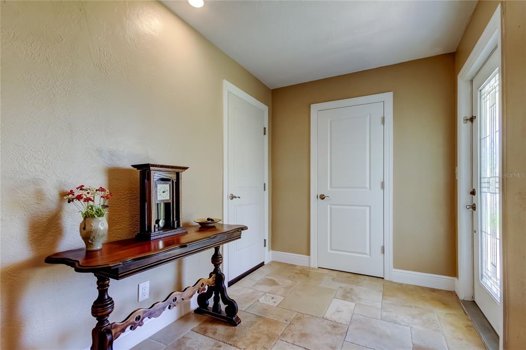 St Petersburg, Florida, 33703, United States, 3 Bedrooms Bedrooms, ,2 BathroomsBathrooms,Residential,For Sale,1821049