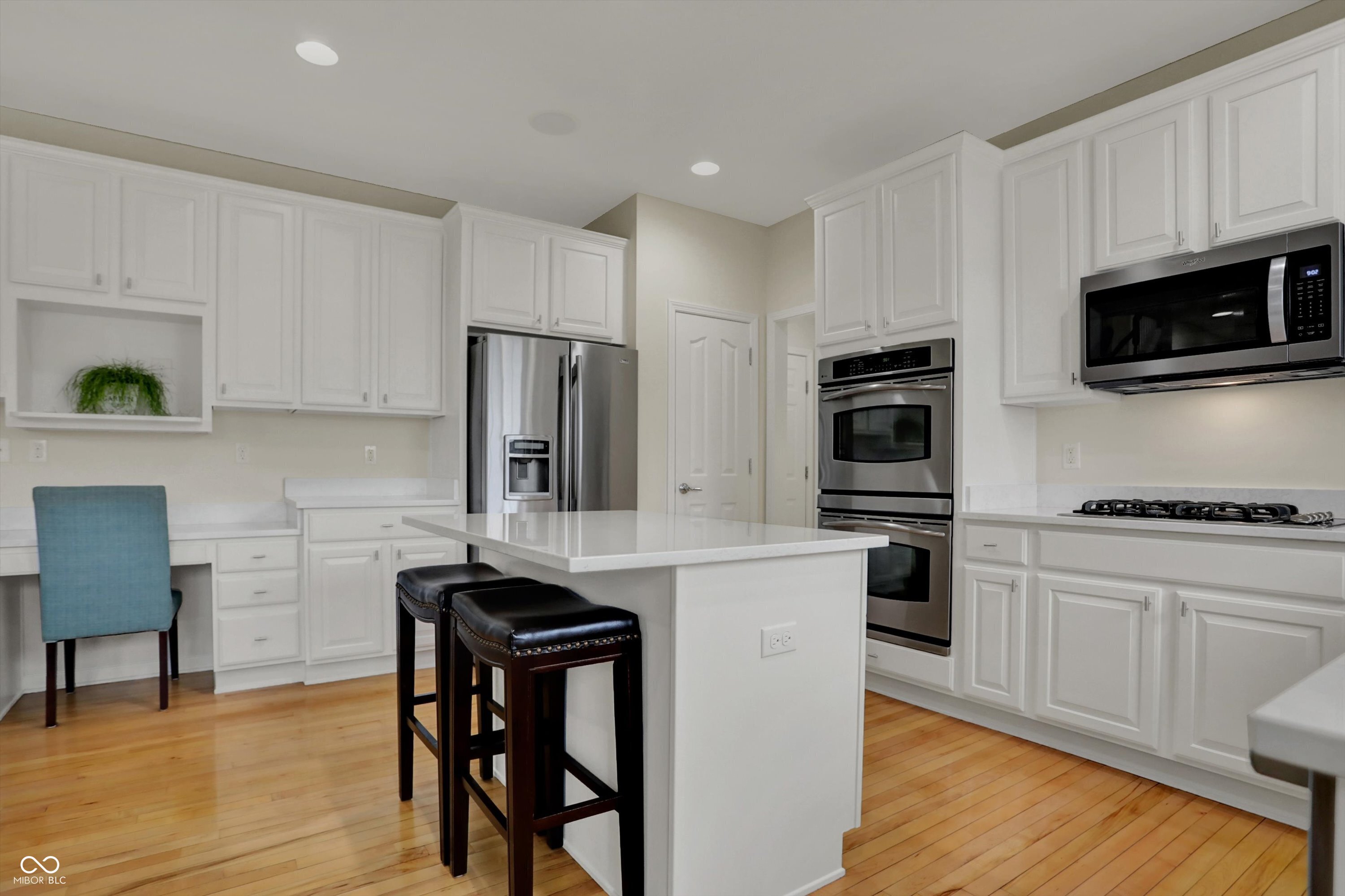 Zionsville, Indiana, 46077, United States, 4 Bedrooms Bedrooms, ,4 BathroomsBathrooms,Residential,For Sale,1880613