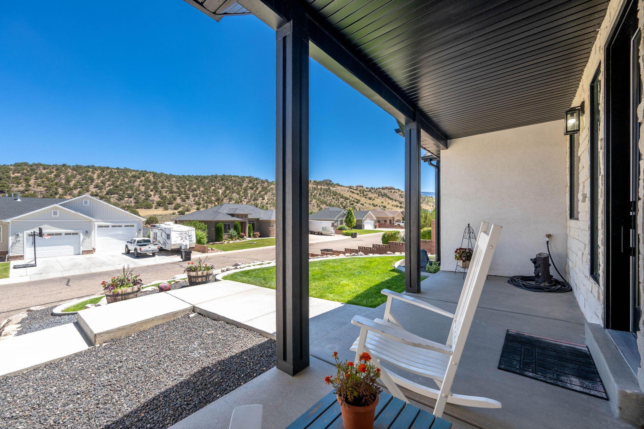 Cedar City, Utah, 84720, United States, 5 Bedrooms Bedrooms, ,4 BathroomsBathrooms,Residential,For Sale,1976034