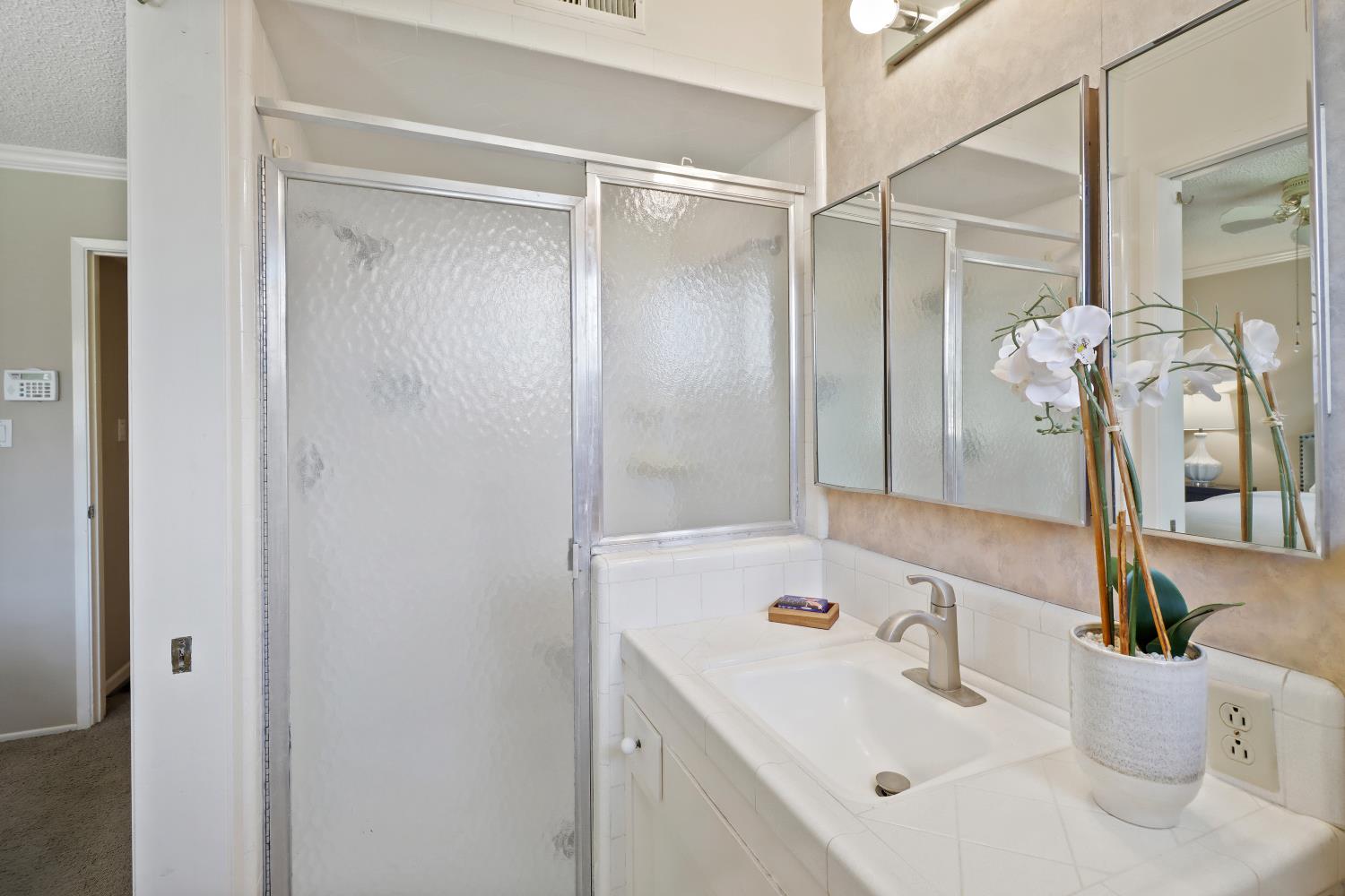 Sacramento, California, 95821, United States, 3 Bedrooms Bedrooms, ,2 BathroomsBathrooms,Residential,For Sale,1941774