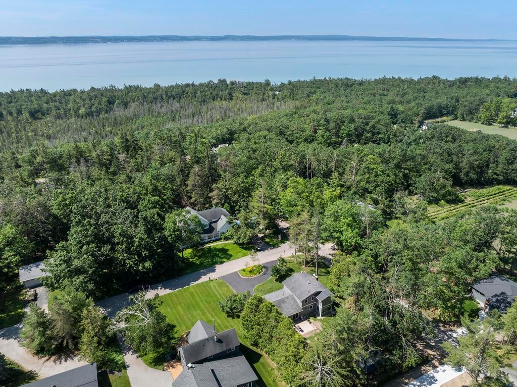 Harbor Springs, Michigan, 49740, United States, 4 Bedrooms Bedrooms, ,3 BathroomsBathrooms,Residential,For Sale,1889979