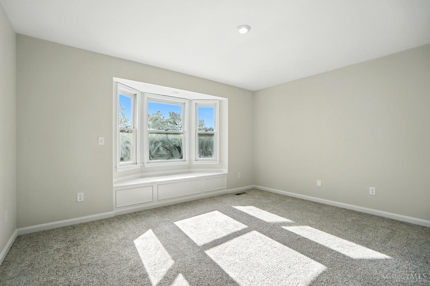 Liberty Twp, Ohio, 45044, United States, 4 Bedrooms Bedrooms, ,4 BathroomsBathrooms,Residential,For Sale,1938981