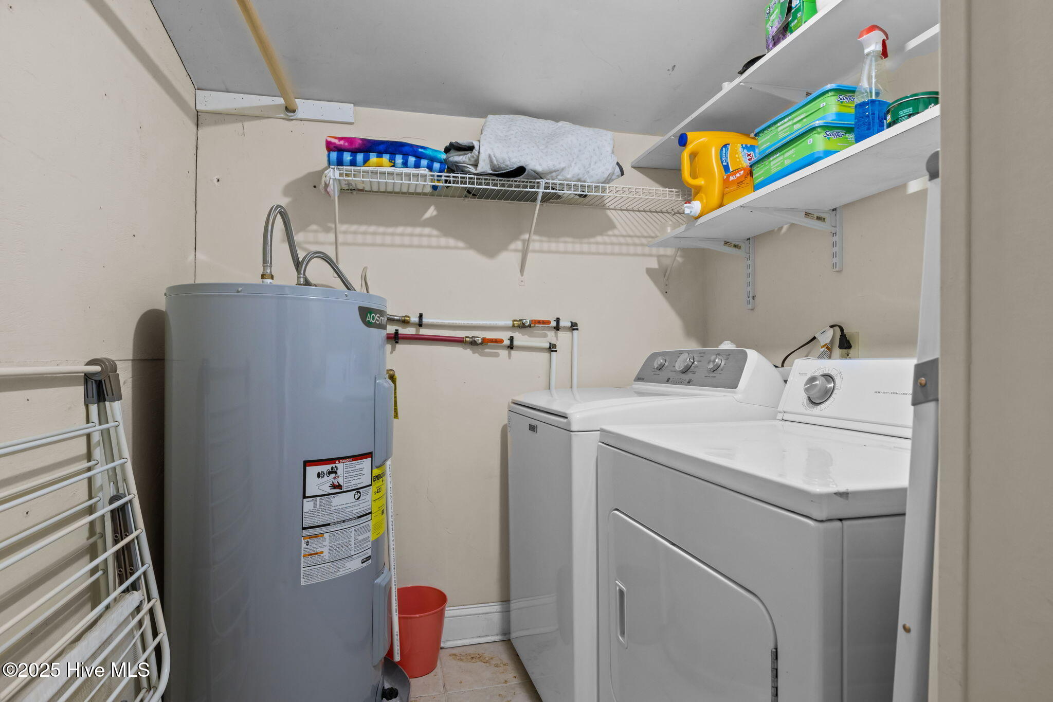 Beaufort, North Carolina, 28516, United States, 3 Bedrooms Bedrooms, ,2 BathroomsBathrooms,Residential,For Sale,1994463