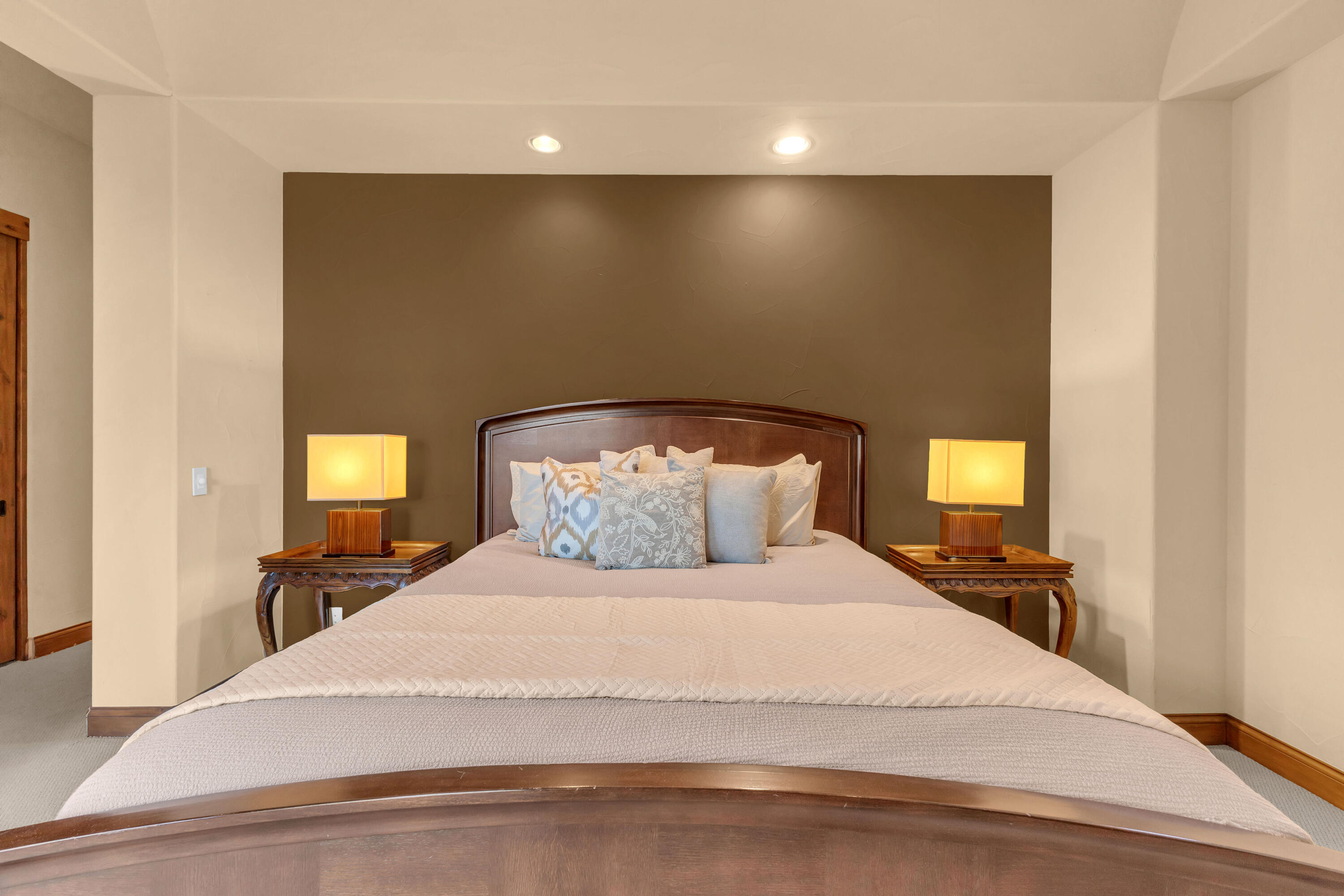 Indio, California, 92203, United States, 5 Bedrooms Bedrooms, ,4 BathroomsBathrooms,Residential,For Sale,1992835