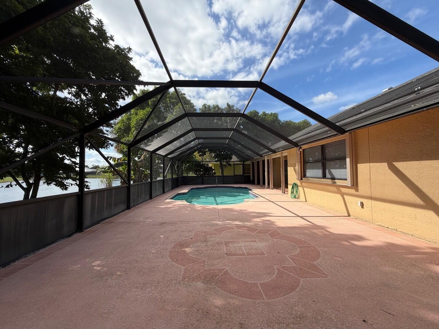 Royal Palm Beach, Florida, 33411, United States, 3 Bedrooms Bedrooms, ,2 BathroomsBathrooms,Residential,For Sale,1992913