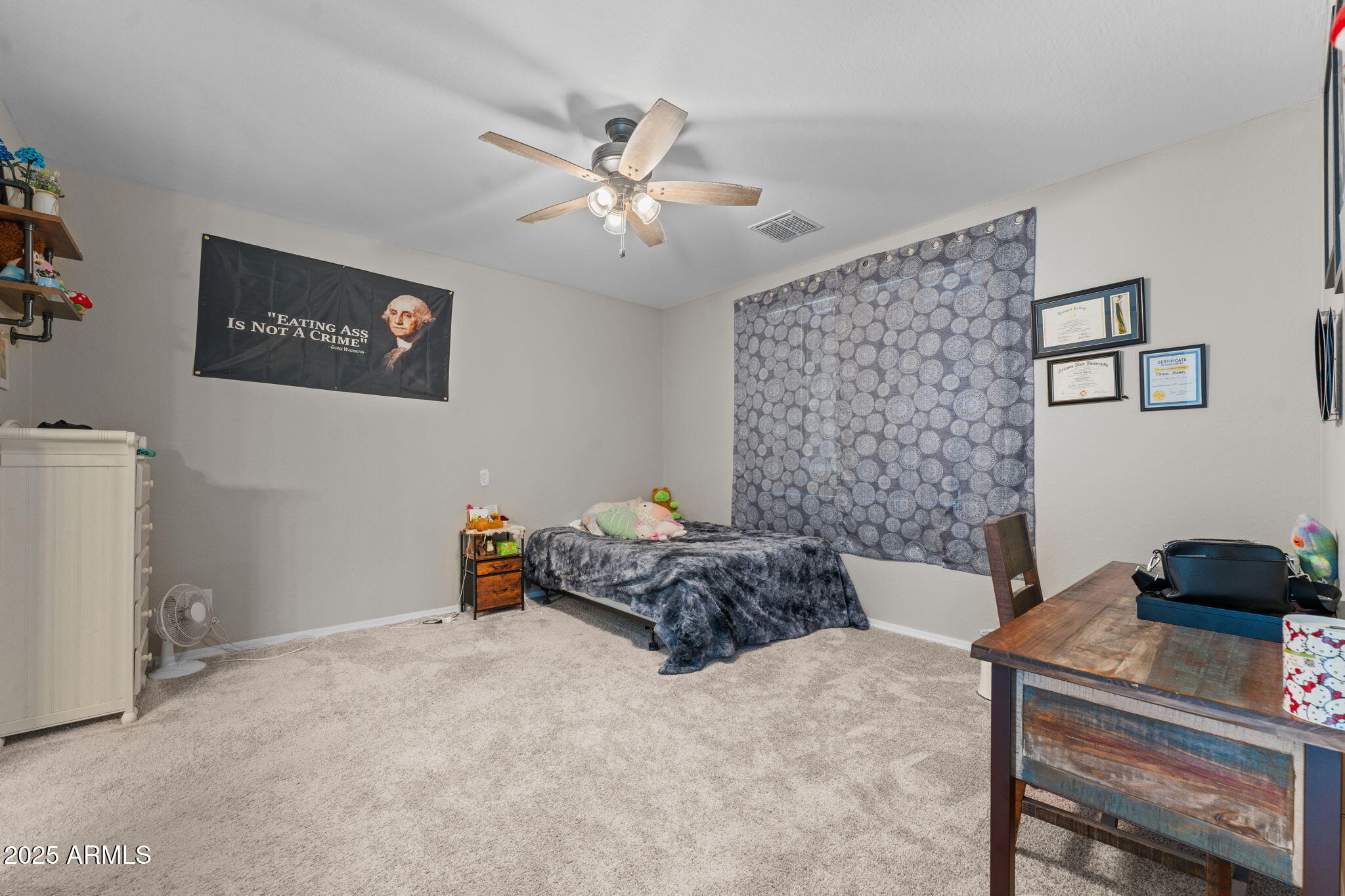 Prescott, Arizona, 86305, United States, 2 Bedrooms Bedrooms, ,2 BathroomsBathrooms,Residential,For Sale,1977514