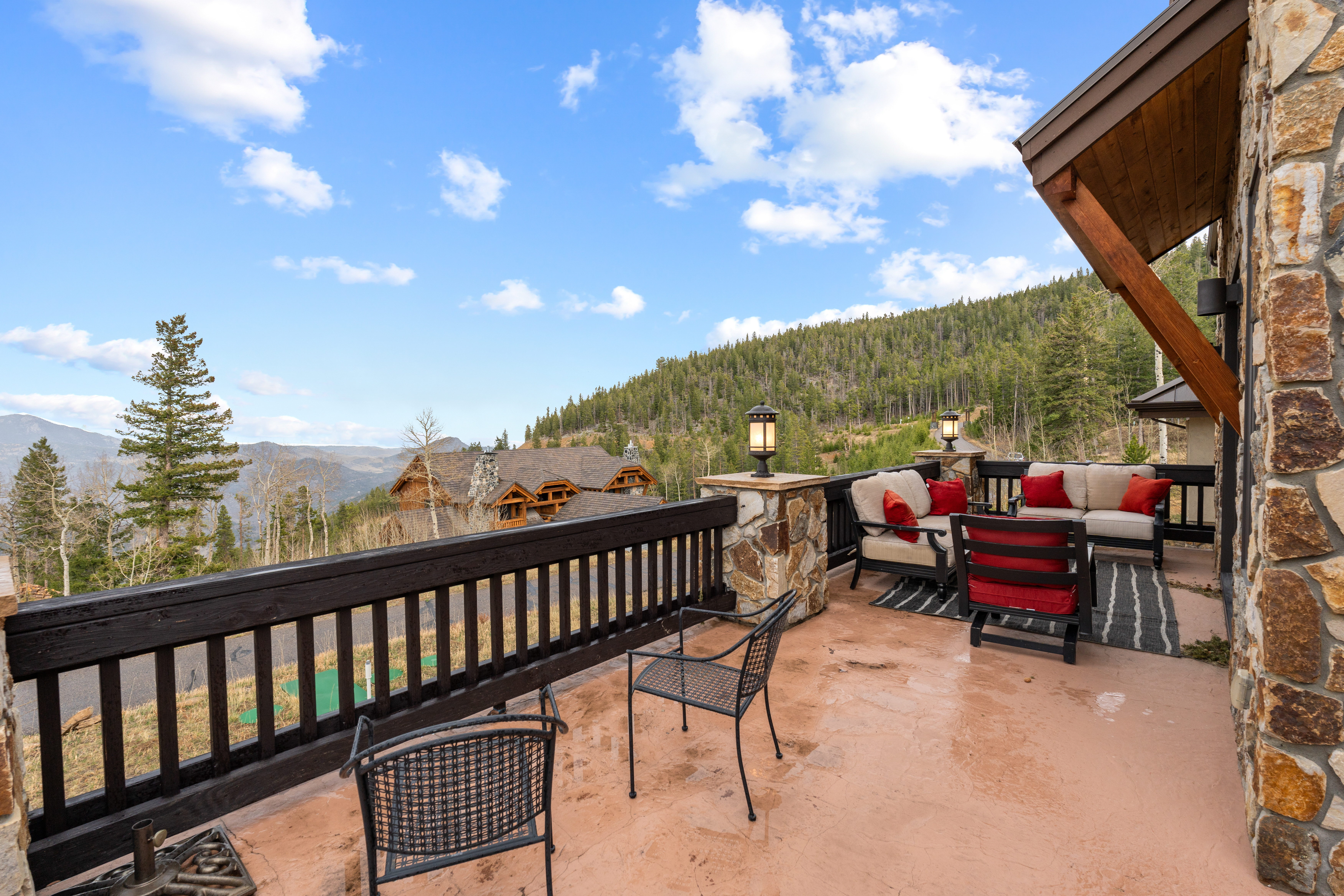  Luxury Mountain retreat with over 7,000 SF - 物件實景