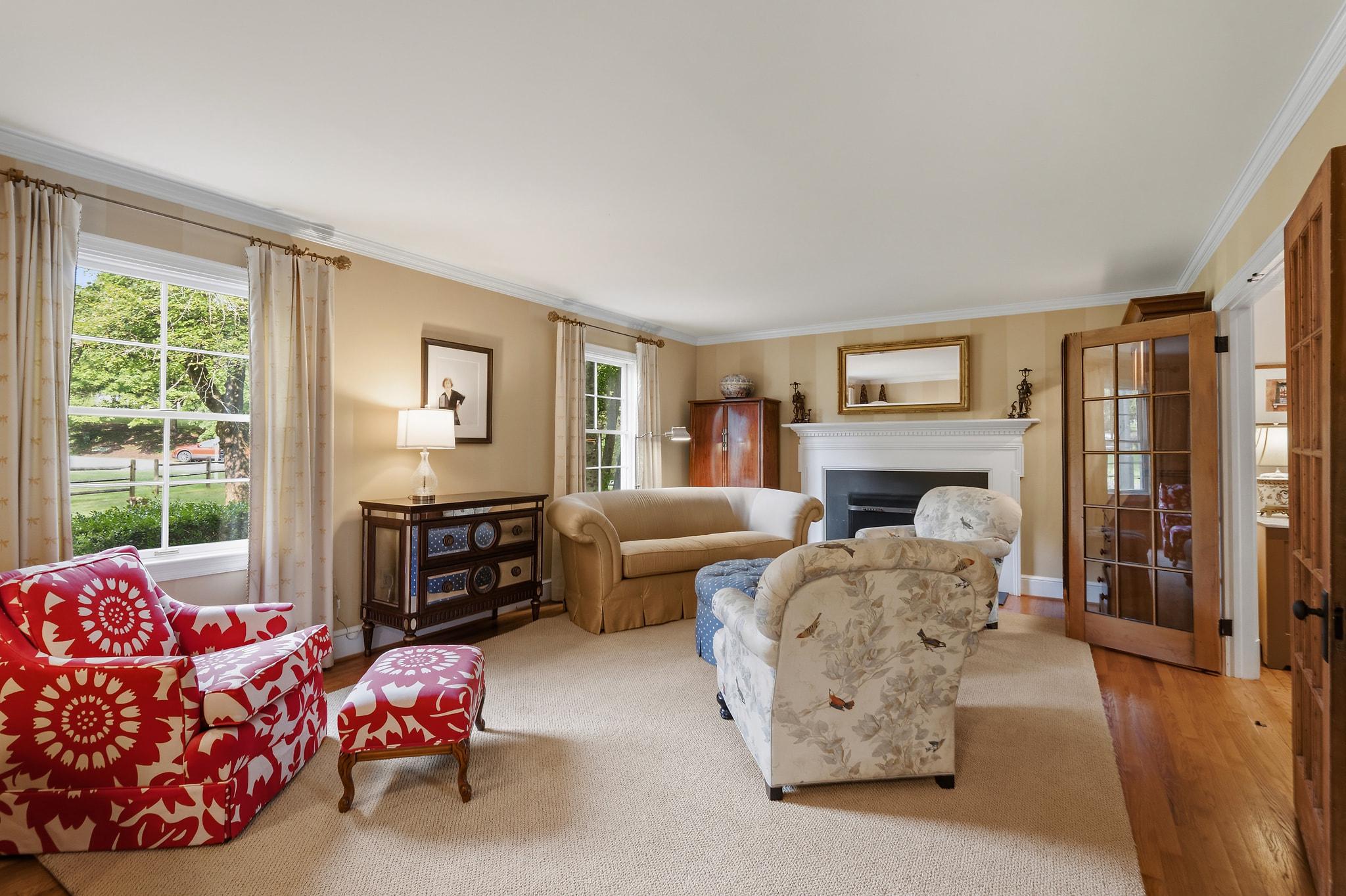  210 Falcon Ridge Road, Great Falls, VA, 22066 - 物件實景