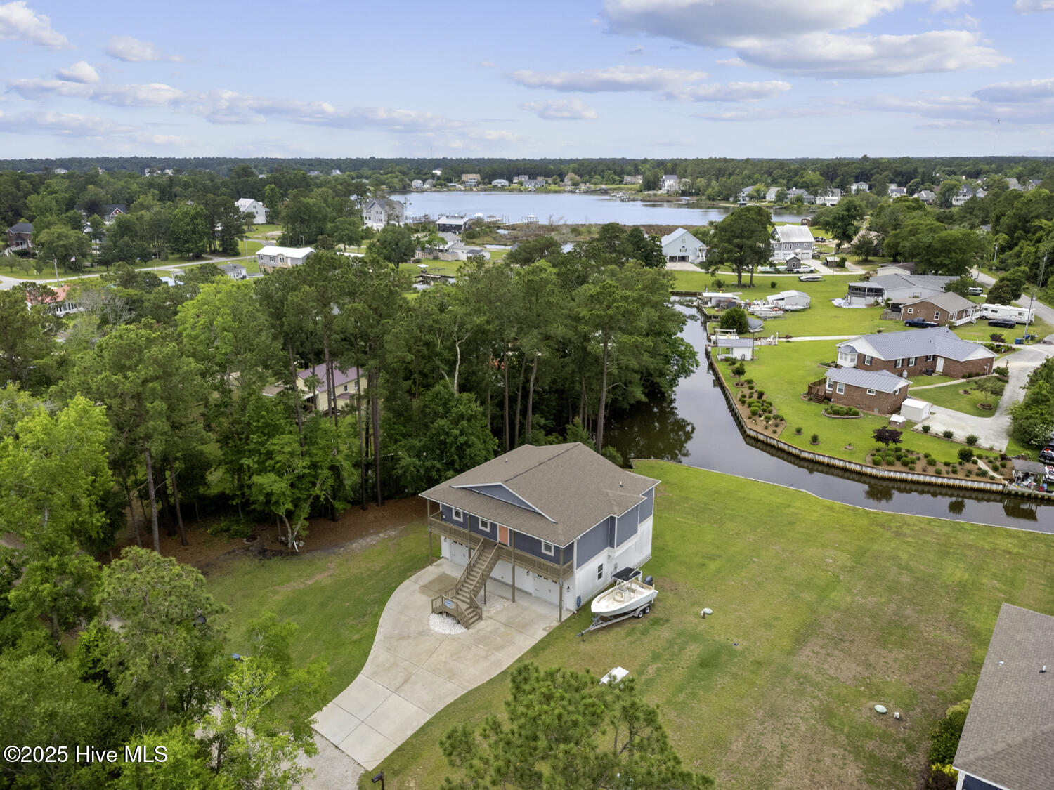 Sneads Ferry, North Carolina, 28460, United States, 3 Bedrooms Bedrooms, ,2 BathroomsBathrooms,Residential,For Sale,1865143