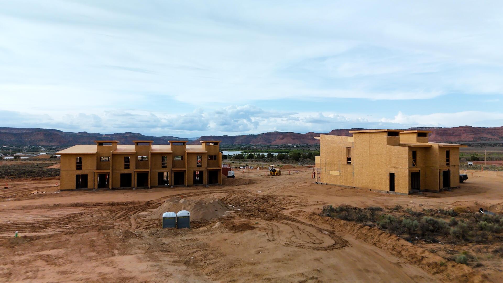 Kanab, Utah, 84741, United States, 4 Bedrooms Bedrooms, ,3 BathroomsBathrooms,Residential,For Sale,1981989