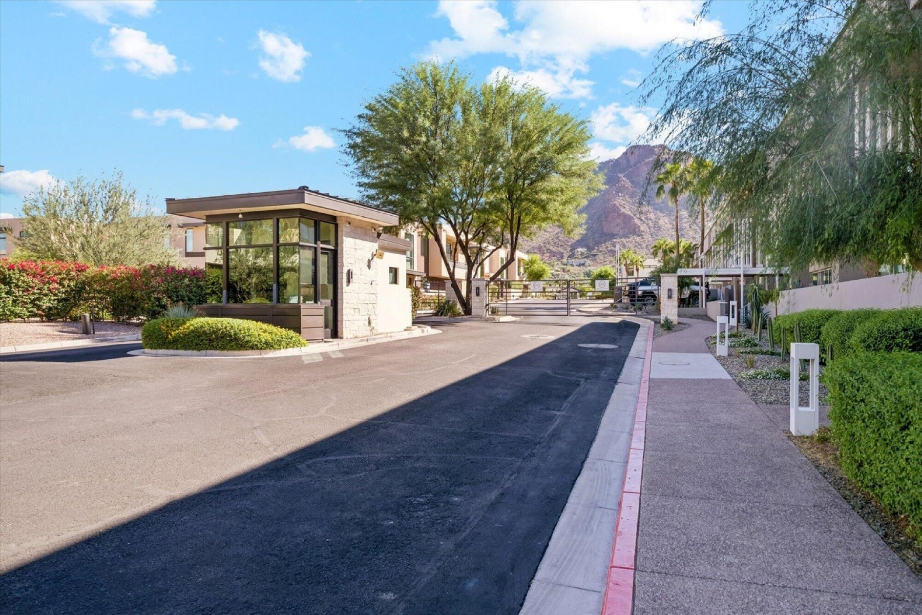  5455 E Lincoln Drive¦Paradise Valley, AZ - 物件實景