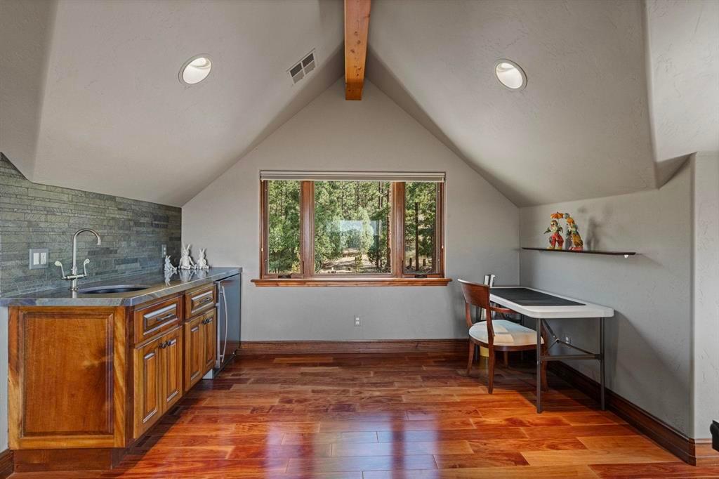 Durango, Colorado, 81301, United States, 4 Bedrooms Bedrooms, ,4 BathroomsBathrooms,Residential,For Sale,1938986