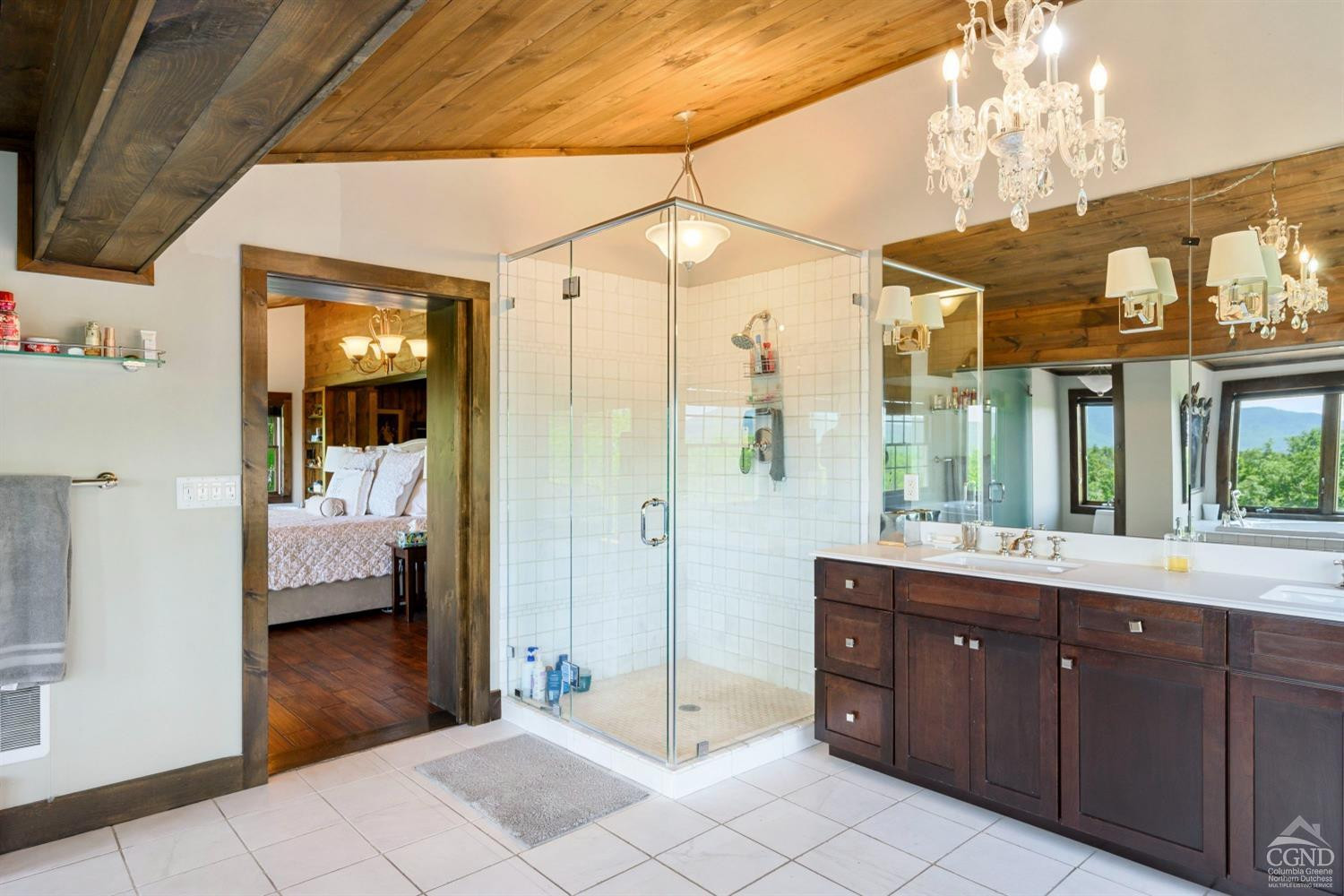 Tannersville, New York, 12485, United States, 6 Bedrooms Bedrooms, ,5 BathroomsBathrooms,Residential,For Sale,1947119