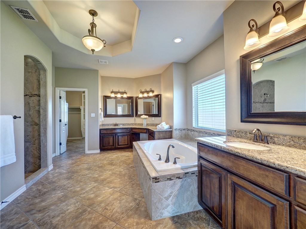 Corpus Christi, Texas, 78414, United States, 4 Bedrooms Bedrooms, ,3 BathroomsBathrooms,Residential,For Sale,1985457