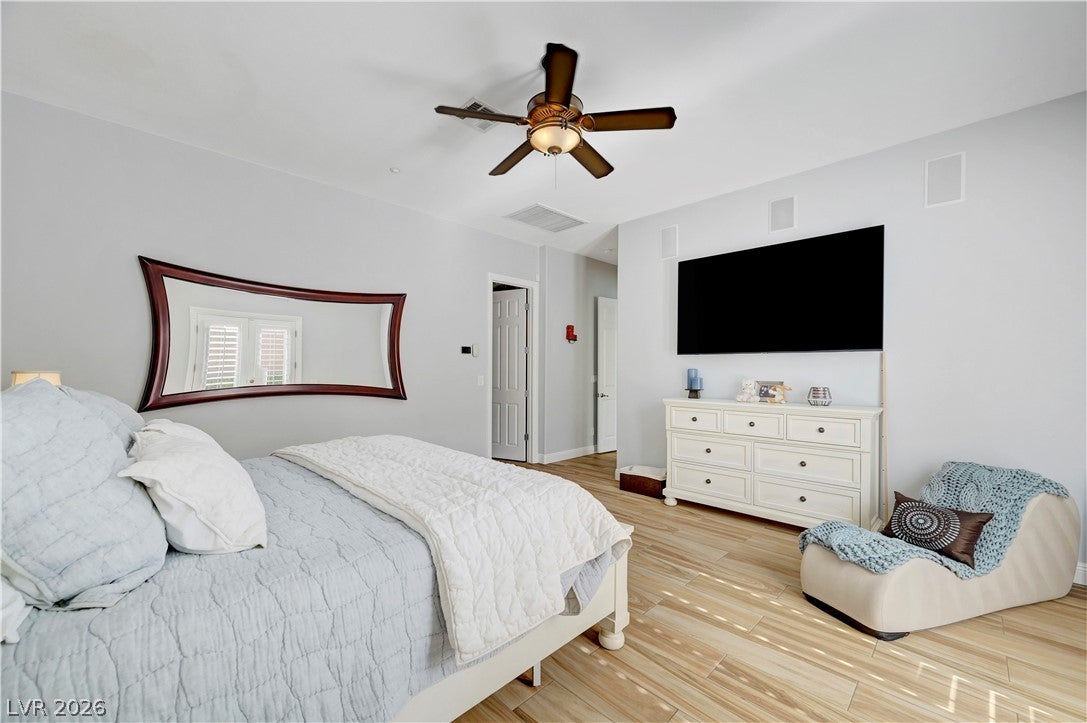 Henderson, Nevada, 89052, United States, 3 Bedrooms Bedrooms, ,3 BathroomsBathrooms,Residential,For Sale,2024085