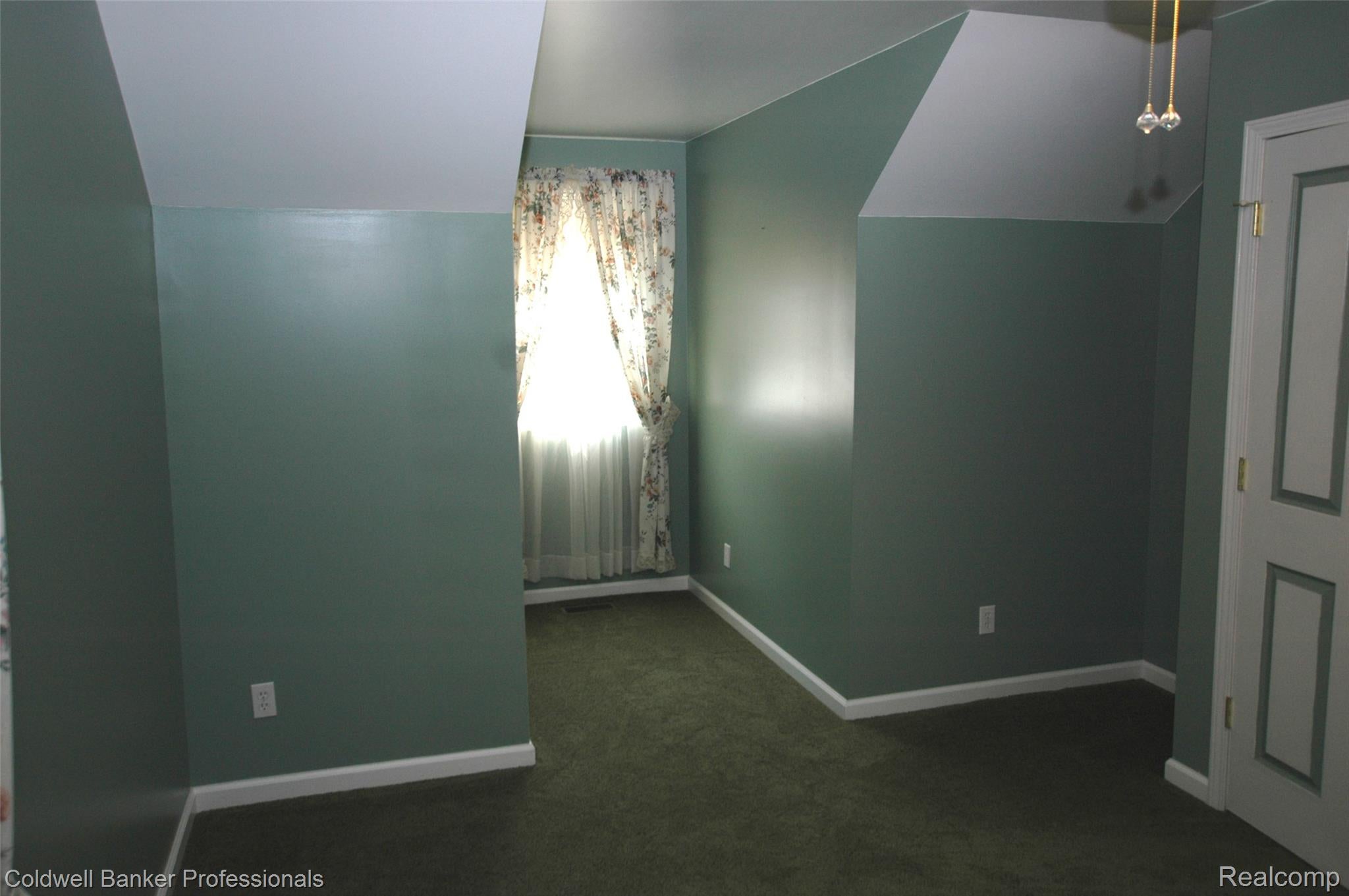 Alger, Michigan, 48610, United States, 3 Bedrooms Bedrooms, ,3 BathroomsBathrooms,Residential,For Sale,1907543