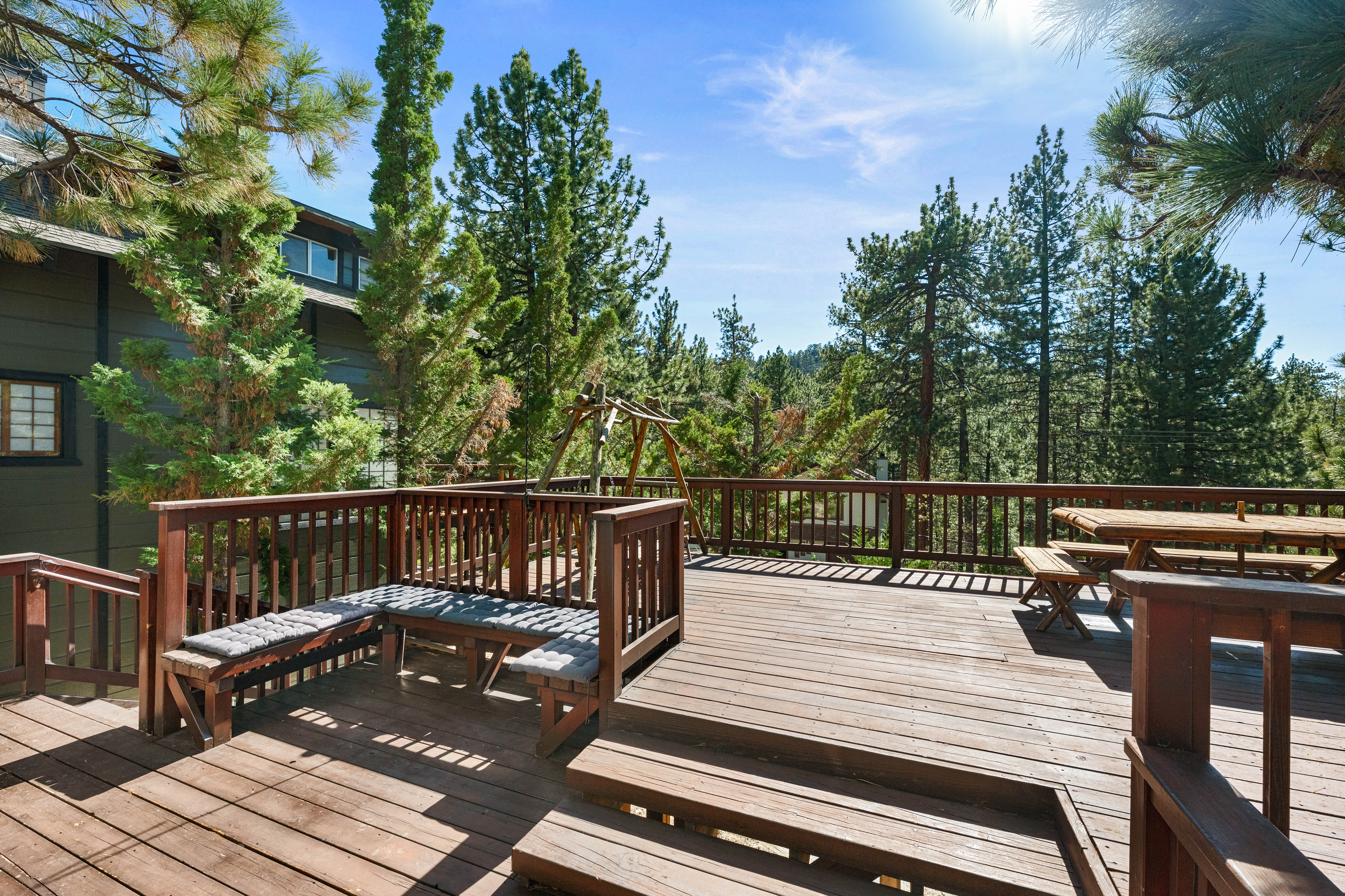  769 Lowe Drive, Big Bear Lake, CA 92315 - 物件實景
