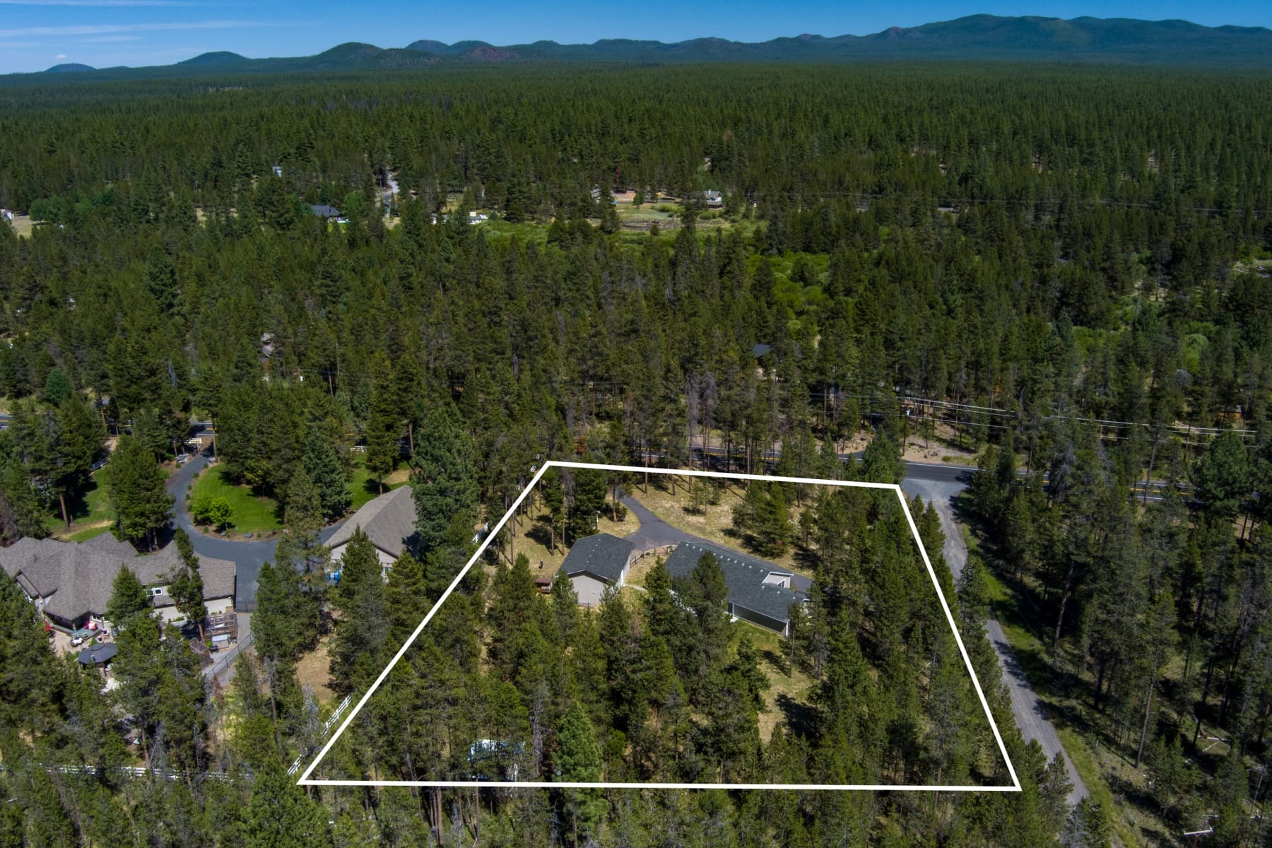  55219 Lazy River Drive Bend, OR 97707 - 物件實景