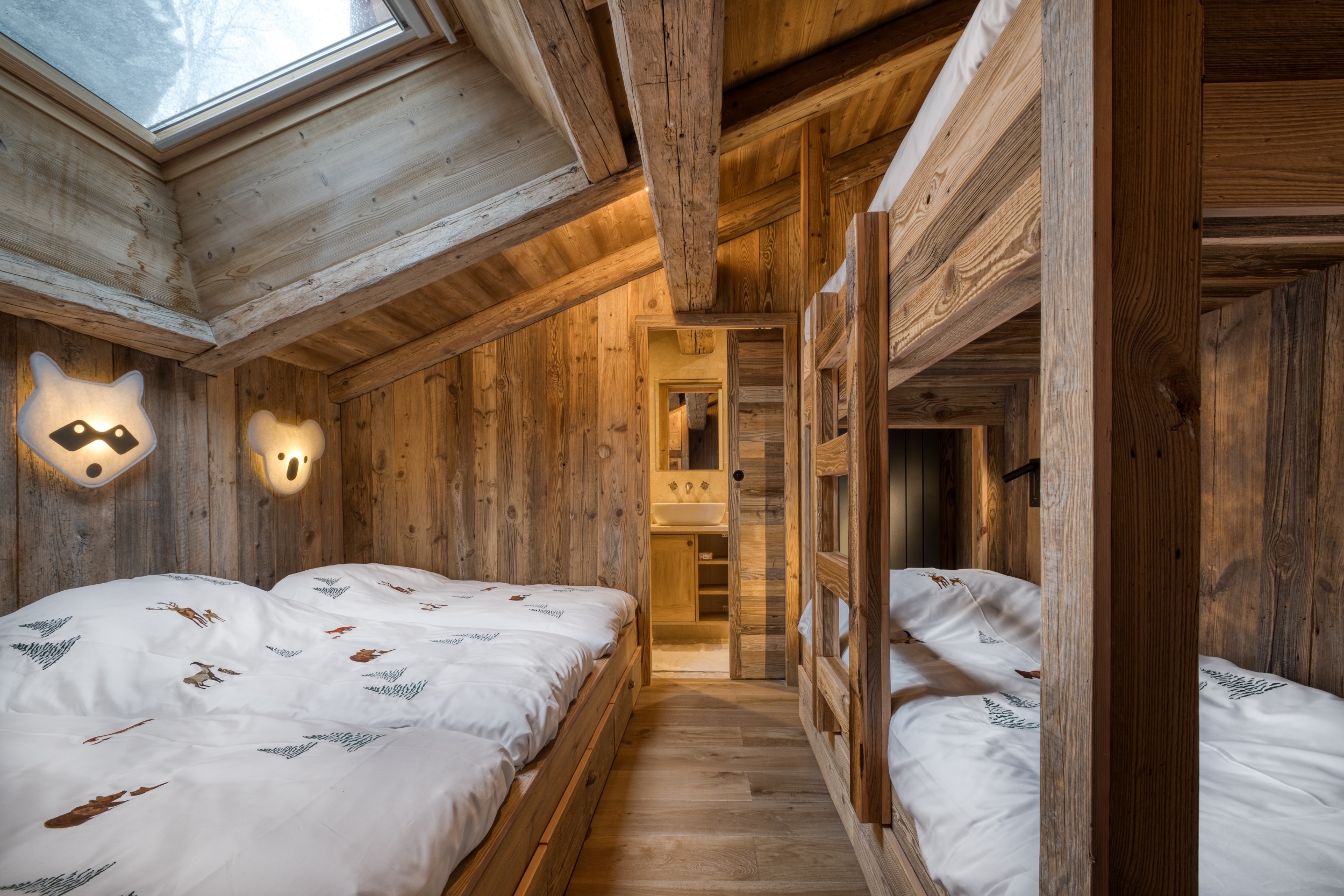  Chalet Bella Vista : 460 sqm of authenticity nestled in the heights of Megève - 物件實景