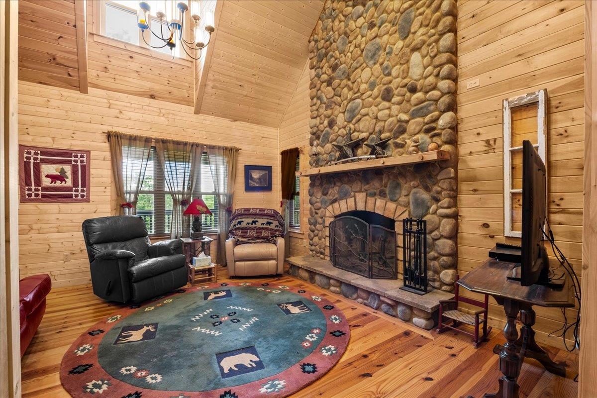 Cleveland, South Carolina, 29635, United States, 3 Bedrooms Bedrooms, ,3 BathroomsBathrooms,Residential,For Sale,1977097