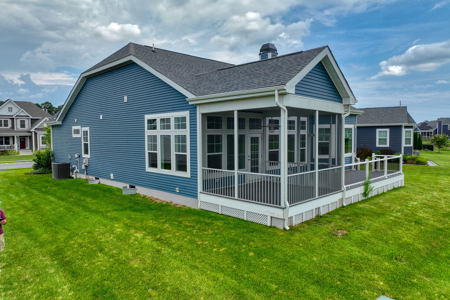  24174 Bunting Circle - 物件實景