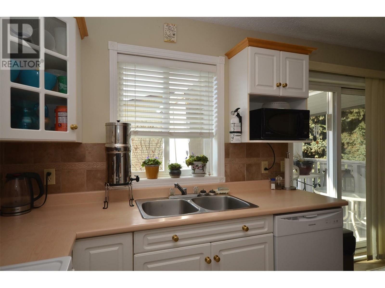 VERNON, British Columbia, V1T 8N5, CA, 3 Bedrooms Bedrooms, ,2 BathroomsBathrooms,Residential,For Sale,1838513