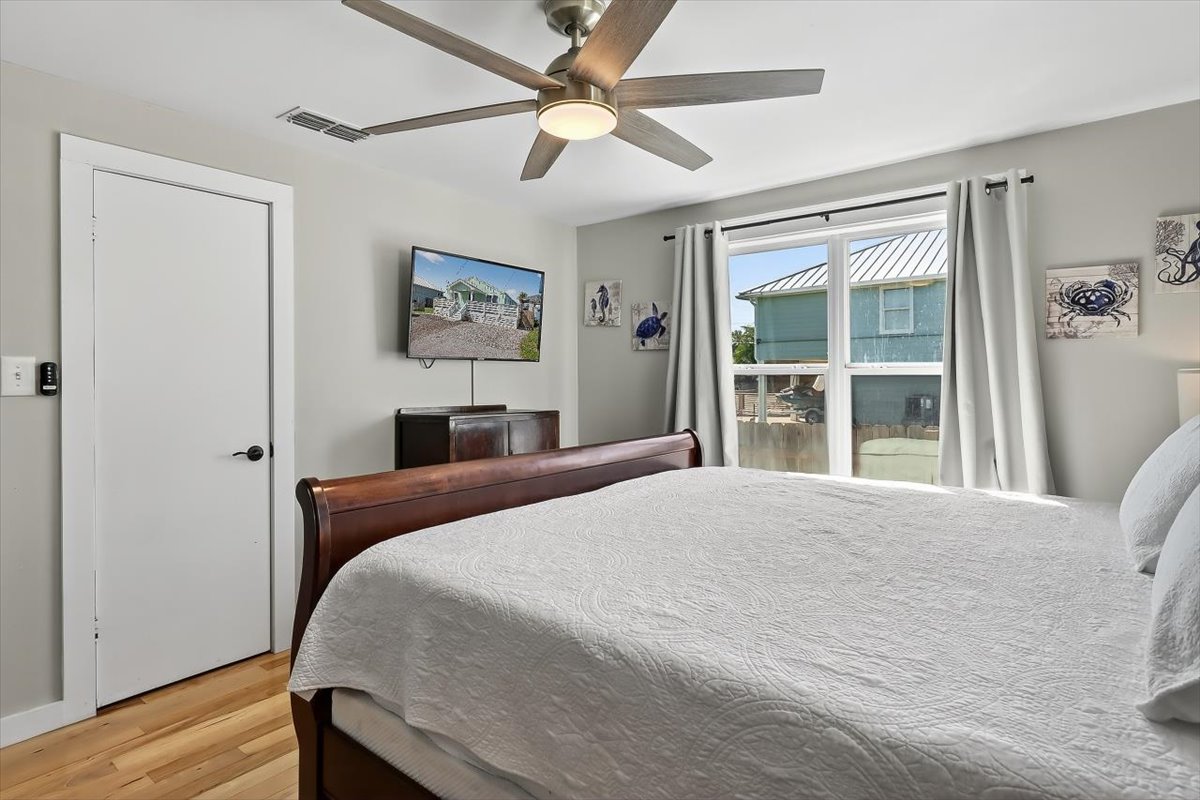 Port Aransas, Texas, 78373, United States, 3 Bedrooms Bedrooms, ,2 BathroomsBathrooms,Residential,For Sale,1973811