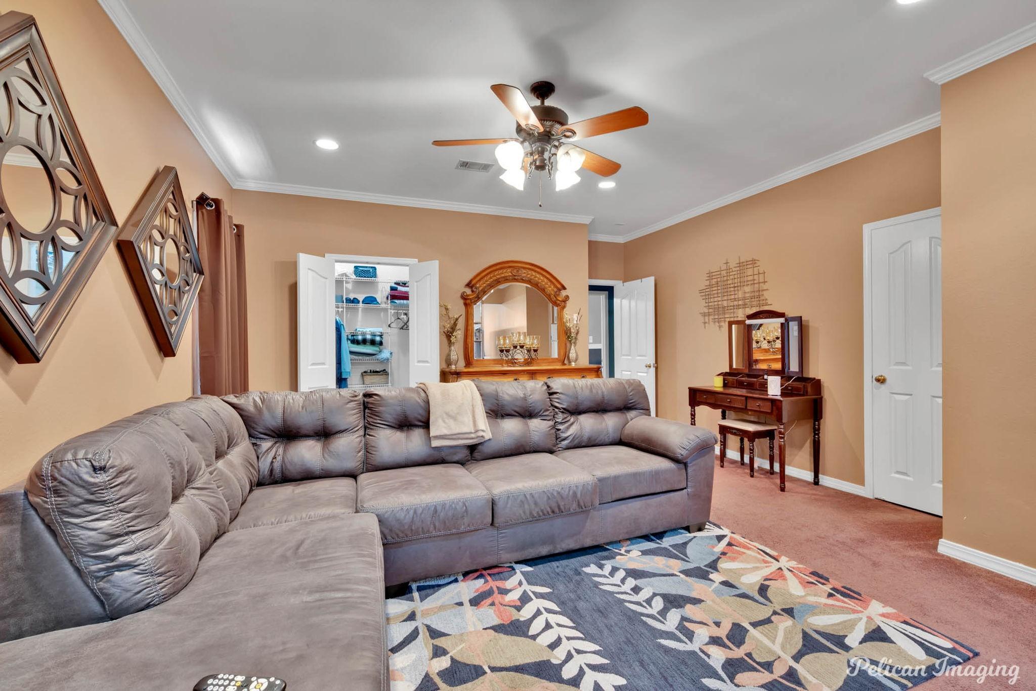 Natchitoches, Louisiana, 71457, United States, 5 Bedrooms Bedrooms, ,3 BathroomsBathrooms,Residential,For Sale,1993825