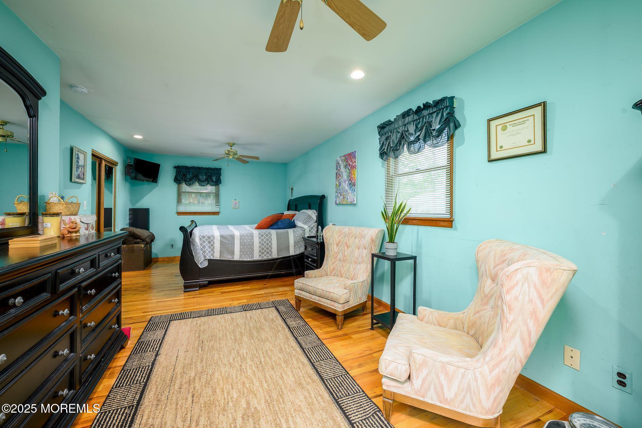 Howell, New Jersey, 07731, United States, 3 Bedrooms Bedrooms, ,2 BathroomsBathrooms,Residential,For Sale,1890448