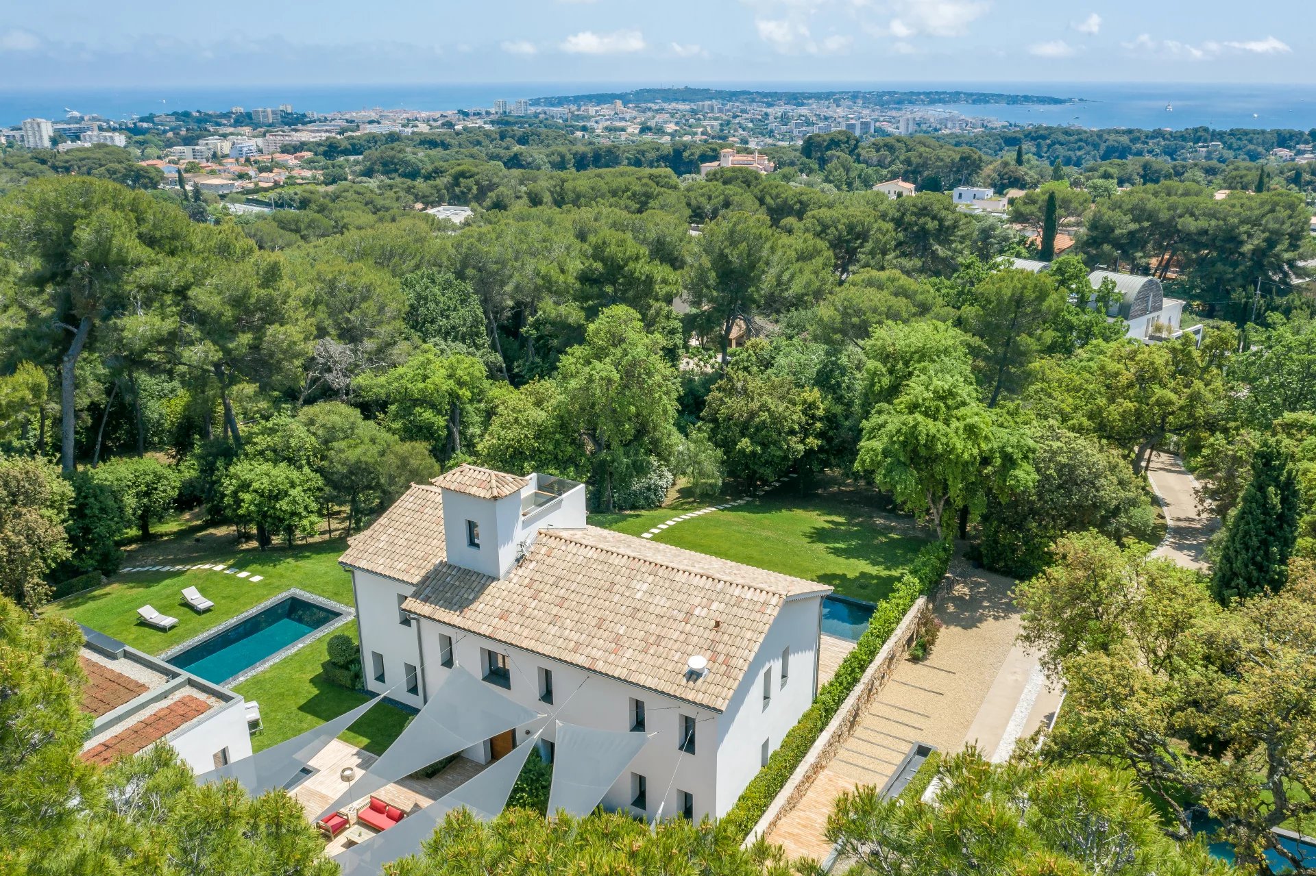 Antibes, Provence-Alpes-Côte d’Azur, 06600, FR, 8 Bedrooms Bedrooms, ,18 BathroomsBathrooms,Residential,For Sale,1728439