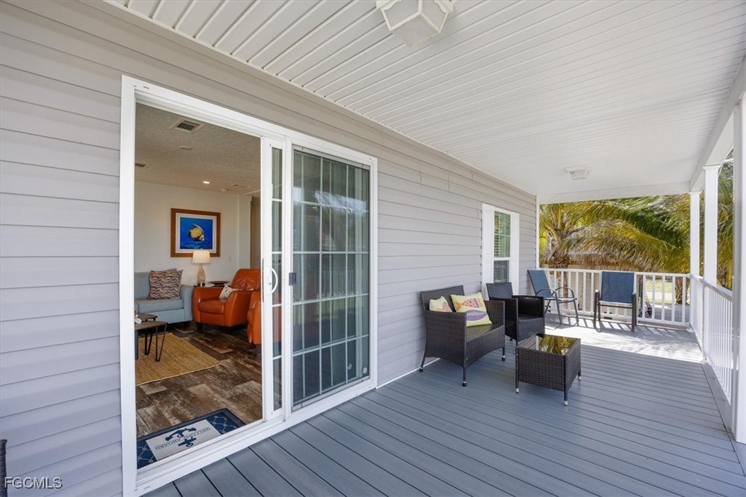 St James City, Florida, 33956, United States, 3 Bedrooms Bedrooms, ,2 BathroomsBathrooms,Residential,For Sale,1992460