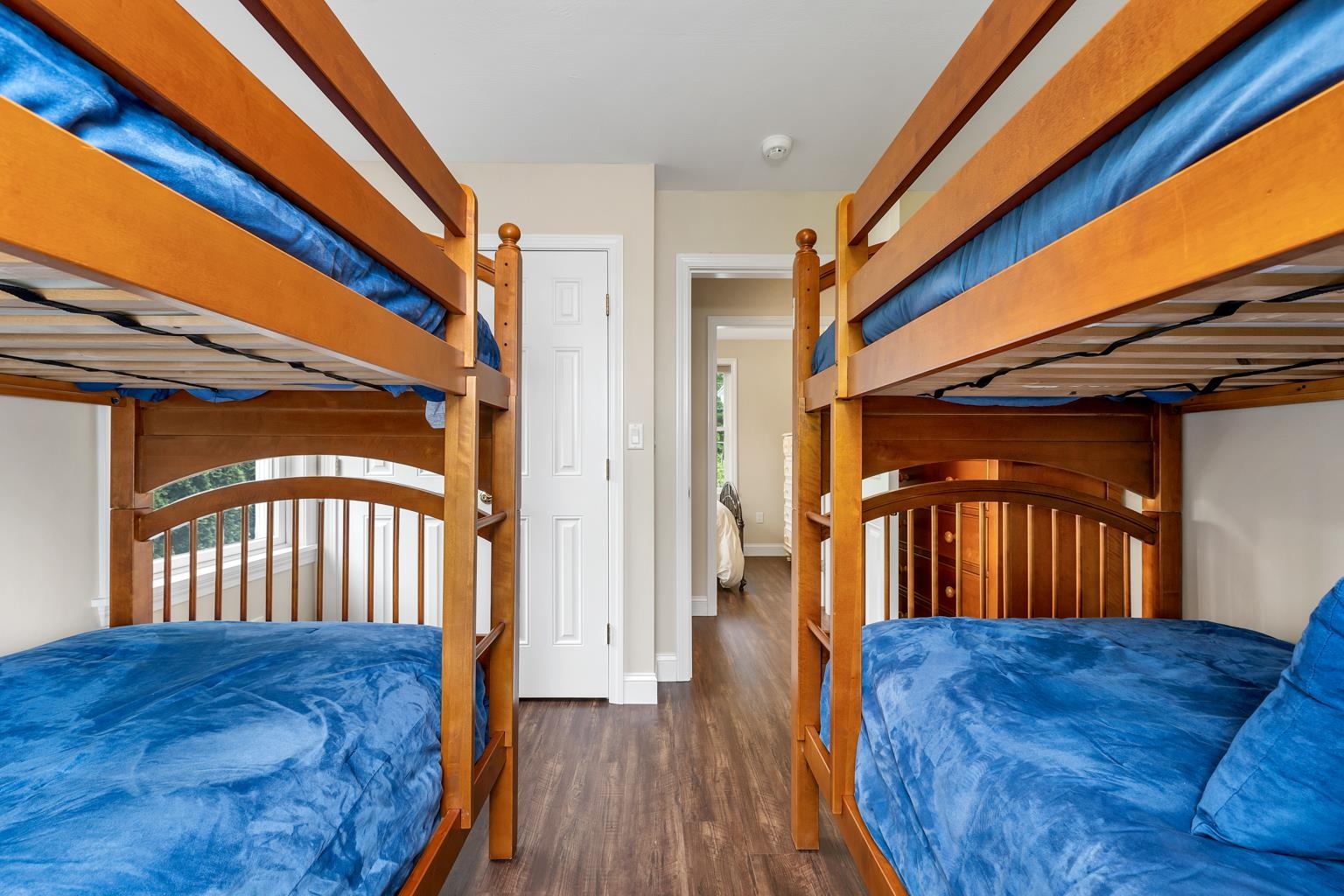 Laconia, New Hampshire, 03246, United States, 5 Bedrooms Bedrooms, ,3 BathroomsBathrooms,Residential,For Sale,1826870