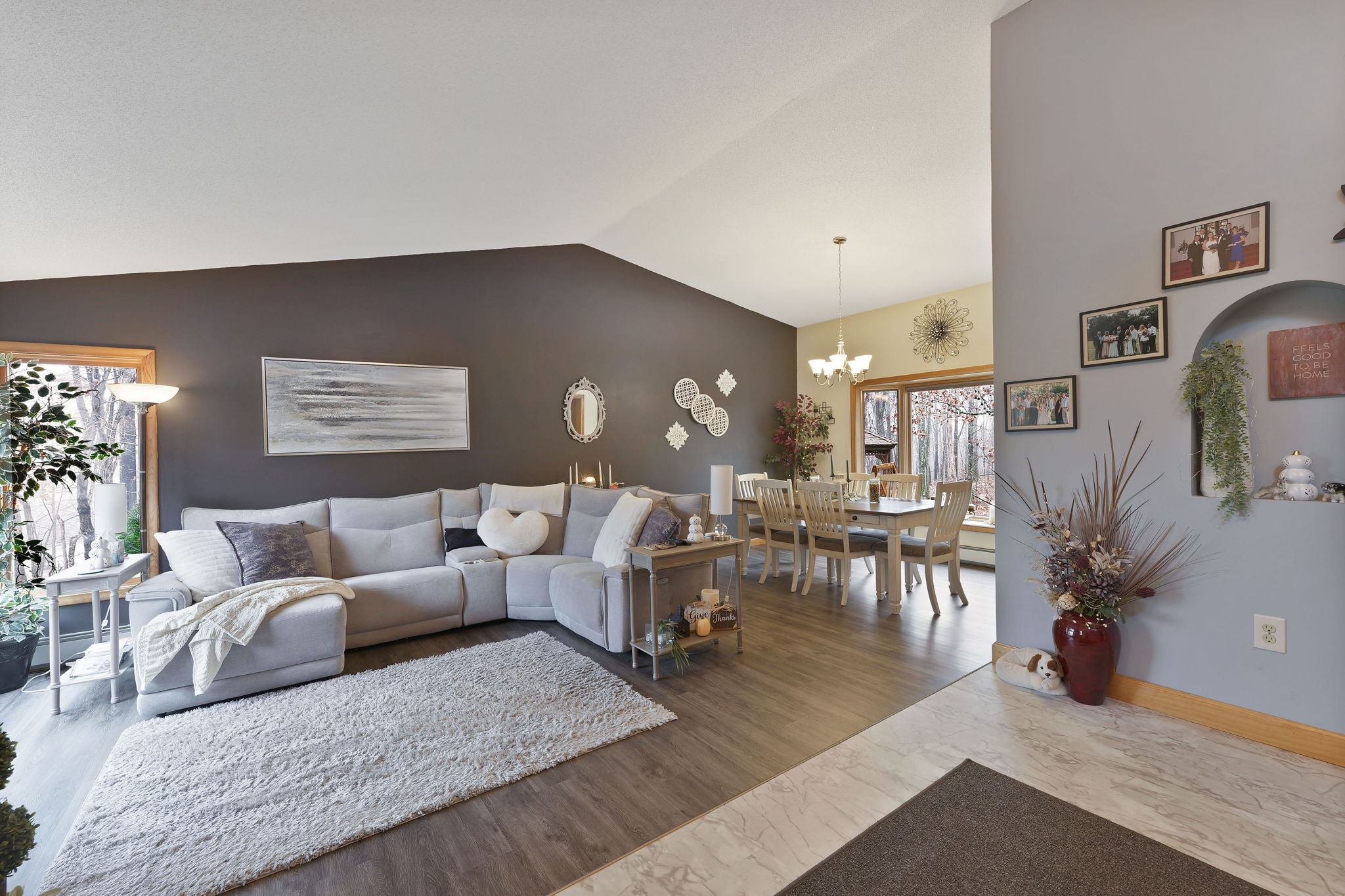 Tolland, Connecticut, 06084, United States, 3 Bedrooms Bedrooms, ,3 BathroomsBathrooms,Residential,For Sale,1993316